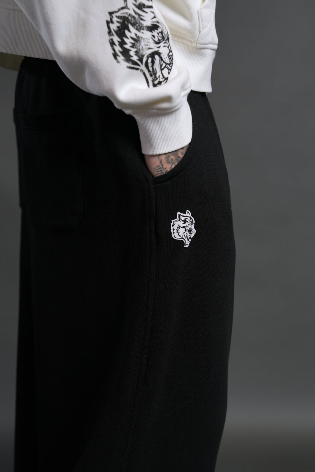 Box Patch Dual Moaty Sweat Pants in Black