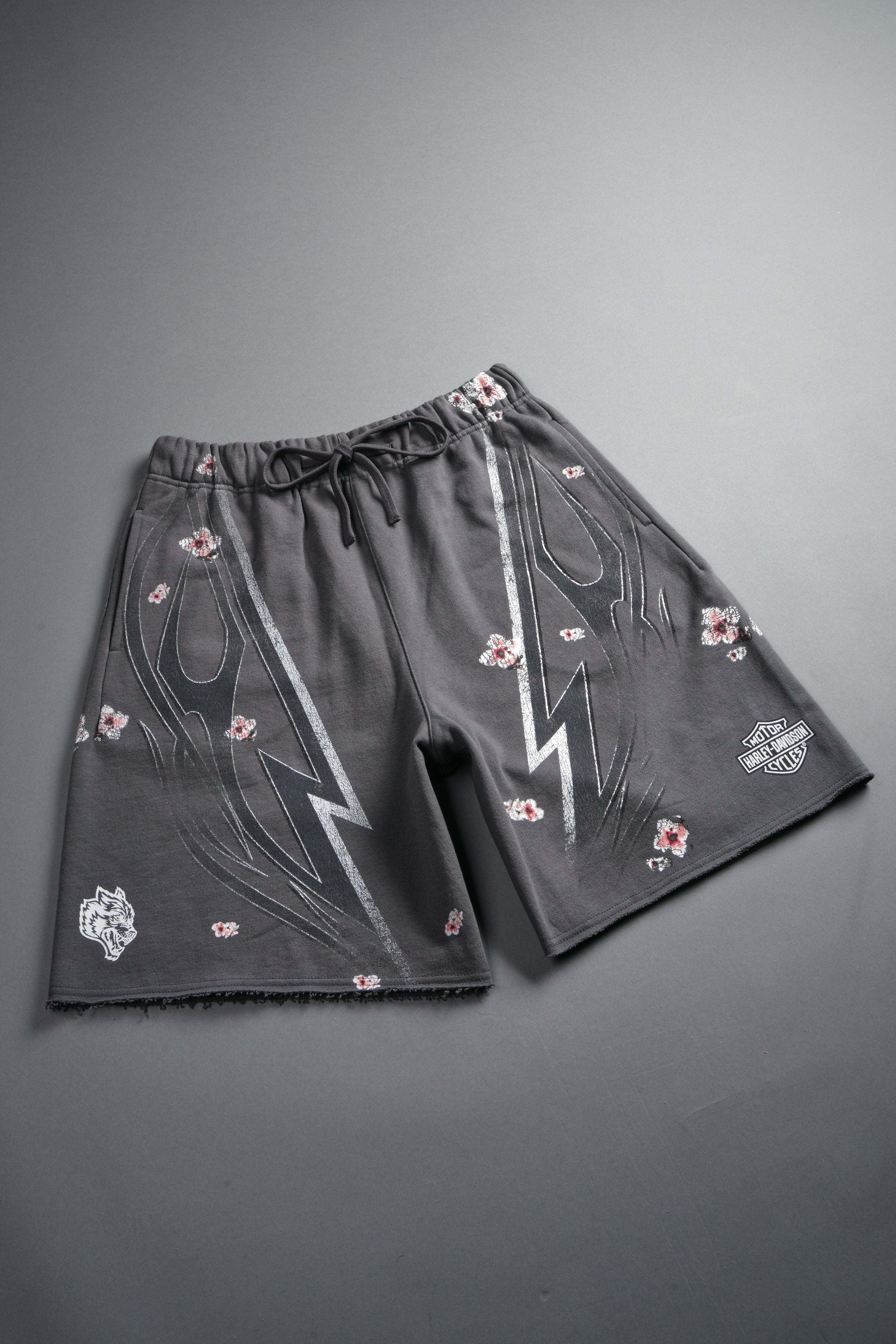 Iron Sakura Grunge Oversized Raw Hem Post Lounge Sweat Shorts in Slate Gray