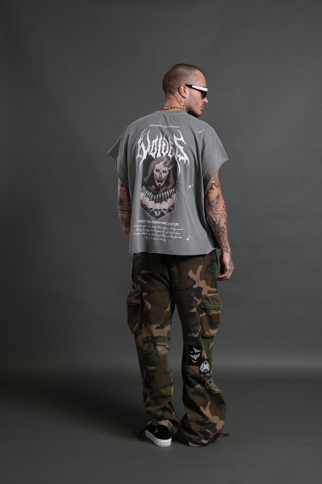 Shadow Shaman Grunge Cut-Off Tee in Dove Gray