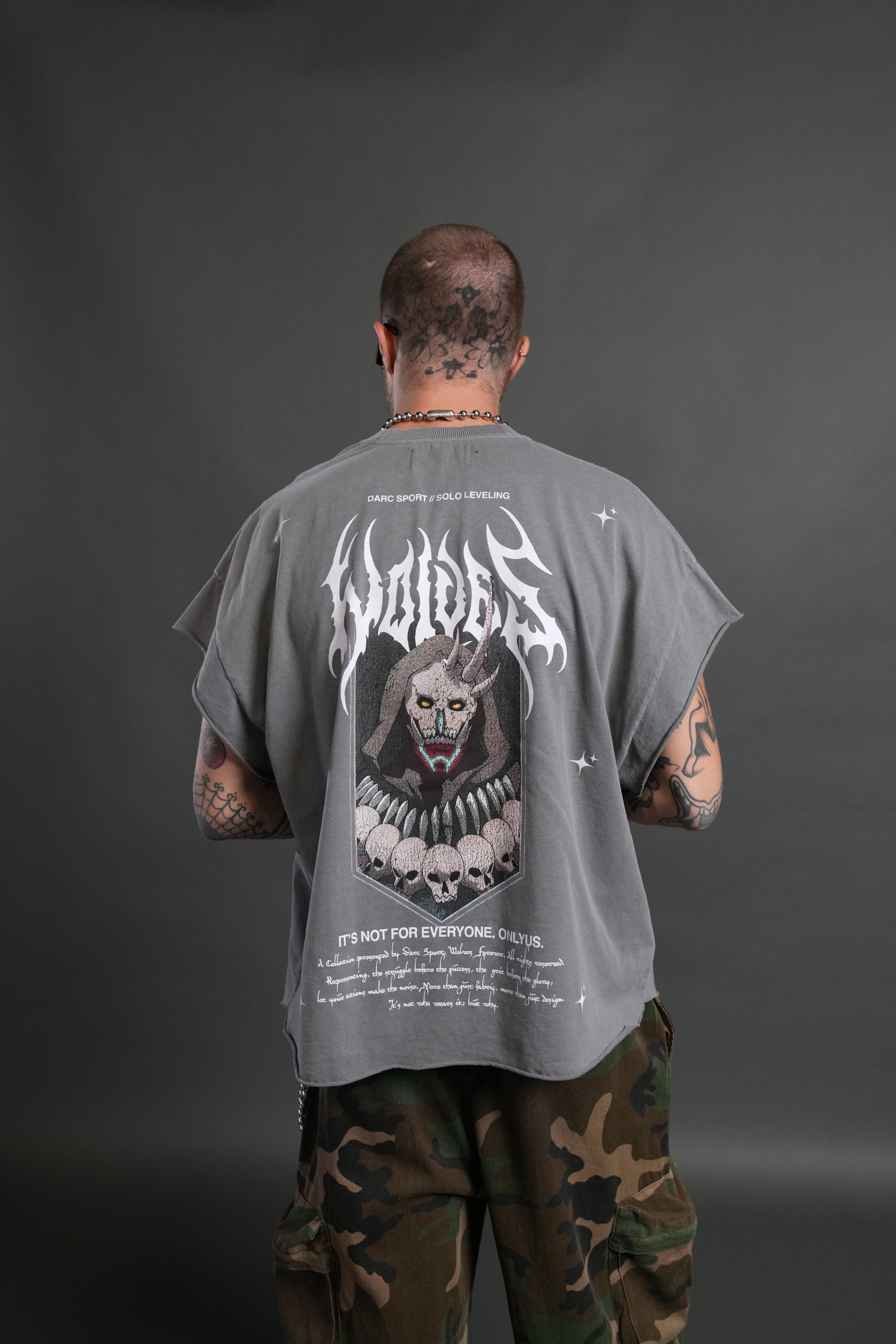 Shadow Shaman Grunge Cut-Off Tee in Dove Gray