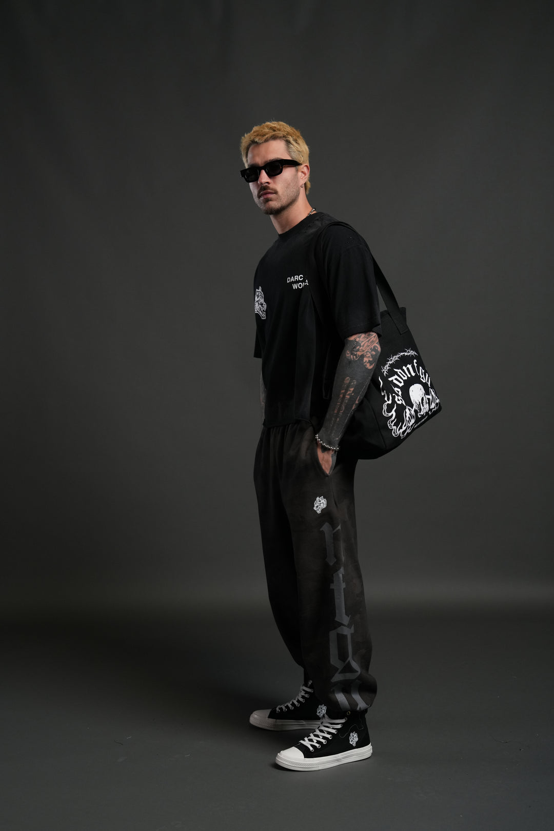 Hannya Inferno Canvas Tote in Black