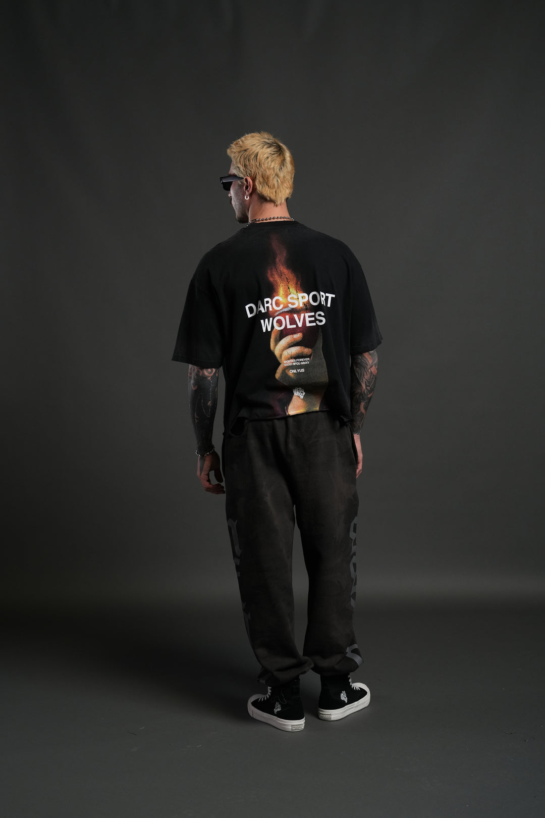 Sangrado Distressed Grunge "Box Cut" Tee in Black Drift Wash