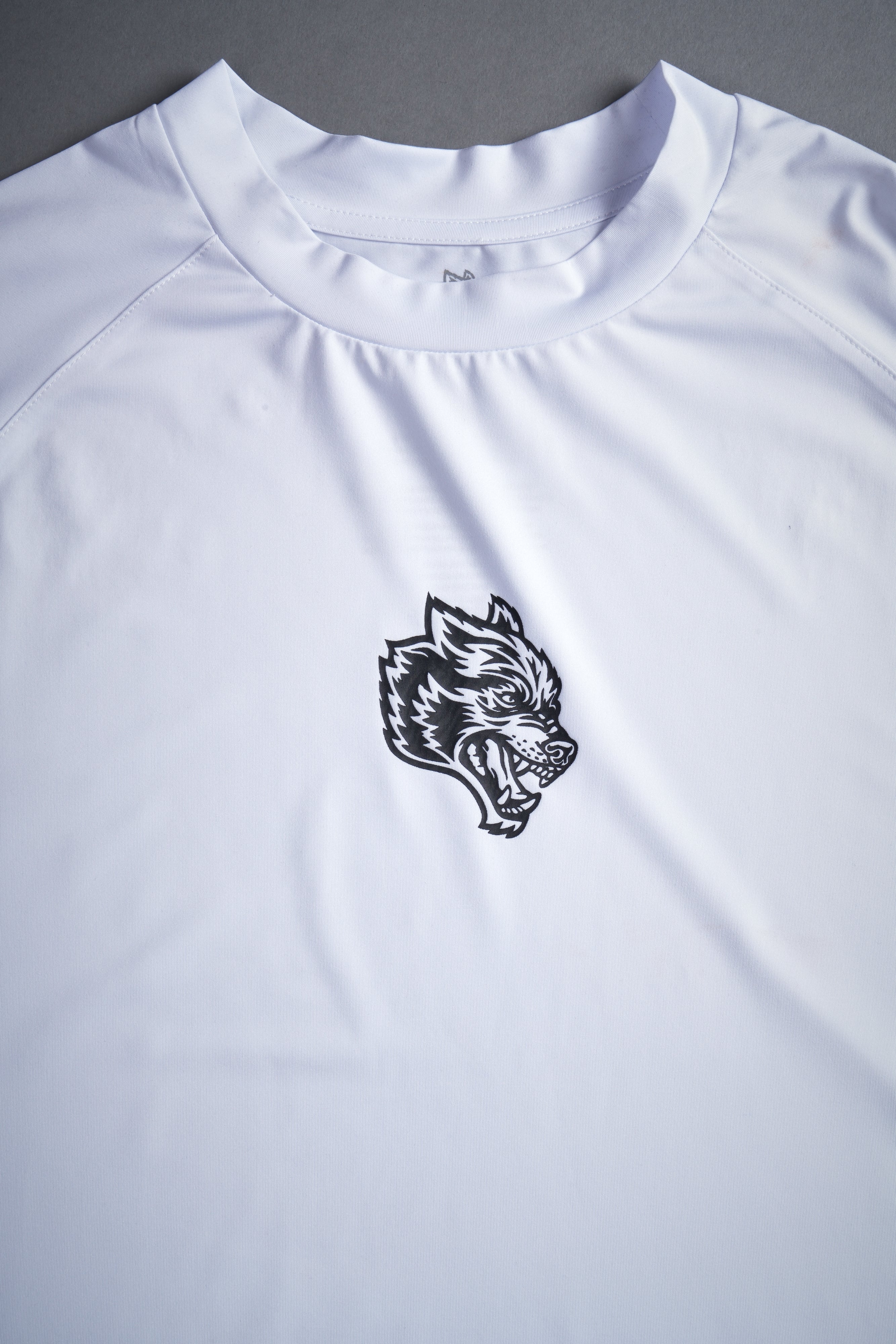 SSDDNFGU "Dry Wolf" L/S Raglan Tee in White