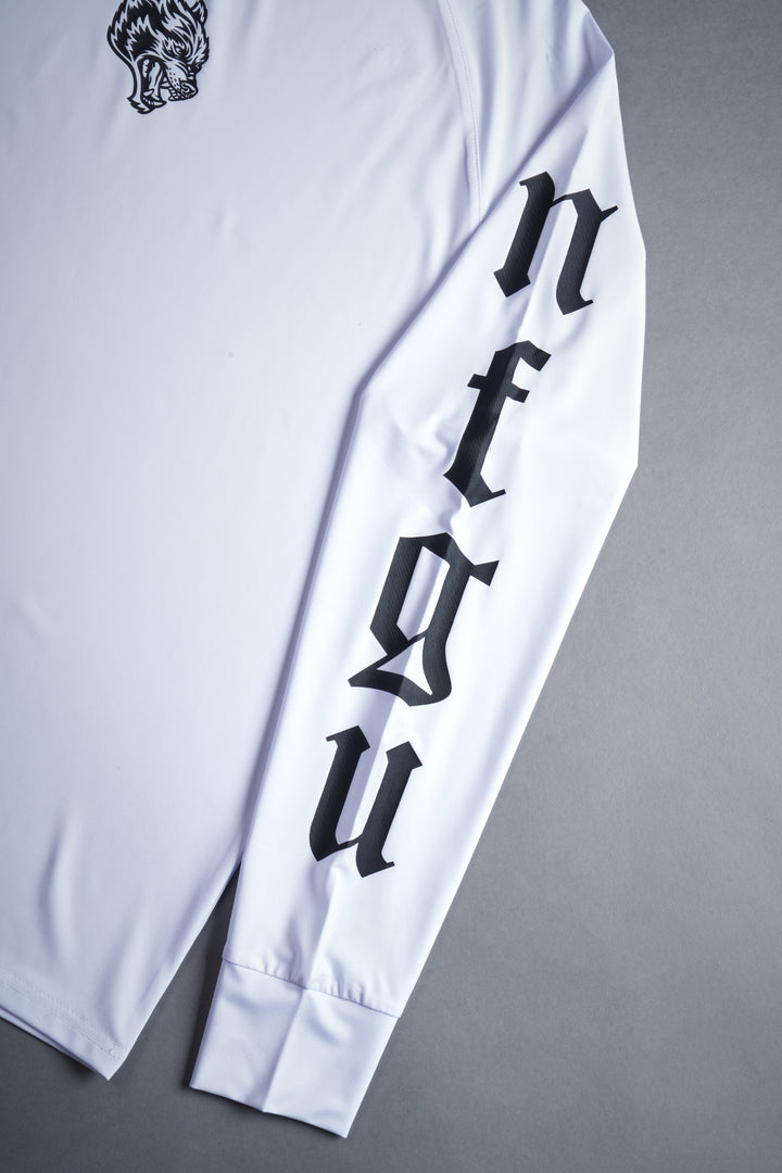 SSDDNFGU "Dry Wolf" L/S Raglan Tee in White