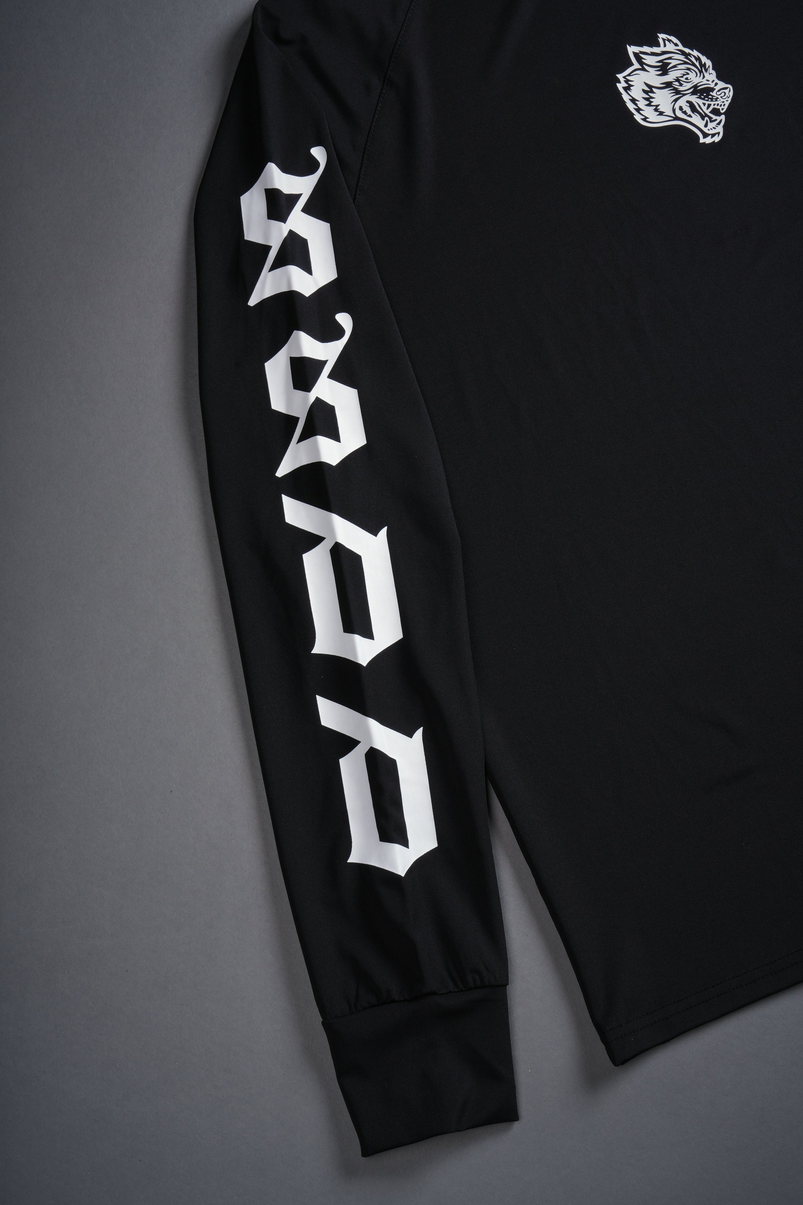 SSDDNFGU "Dry Wolf" L/S Raglan Tee in Black