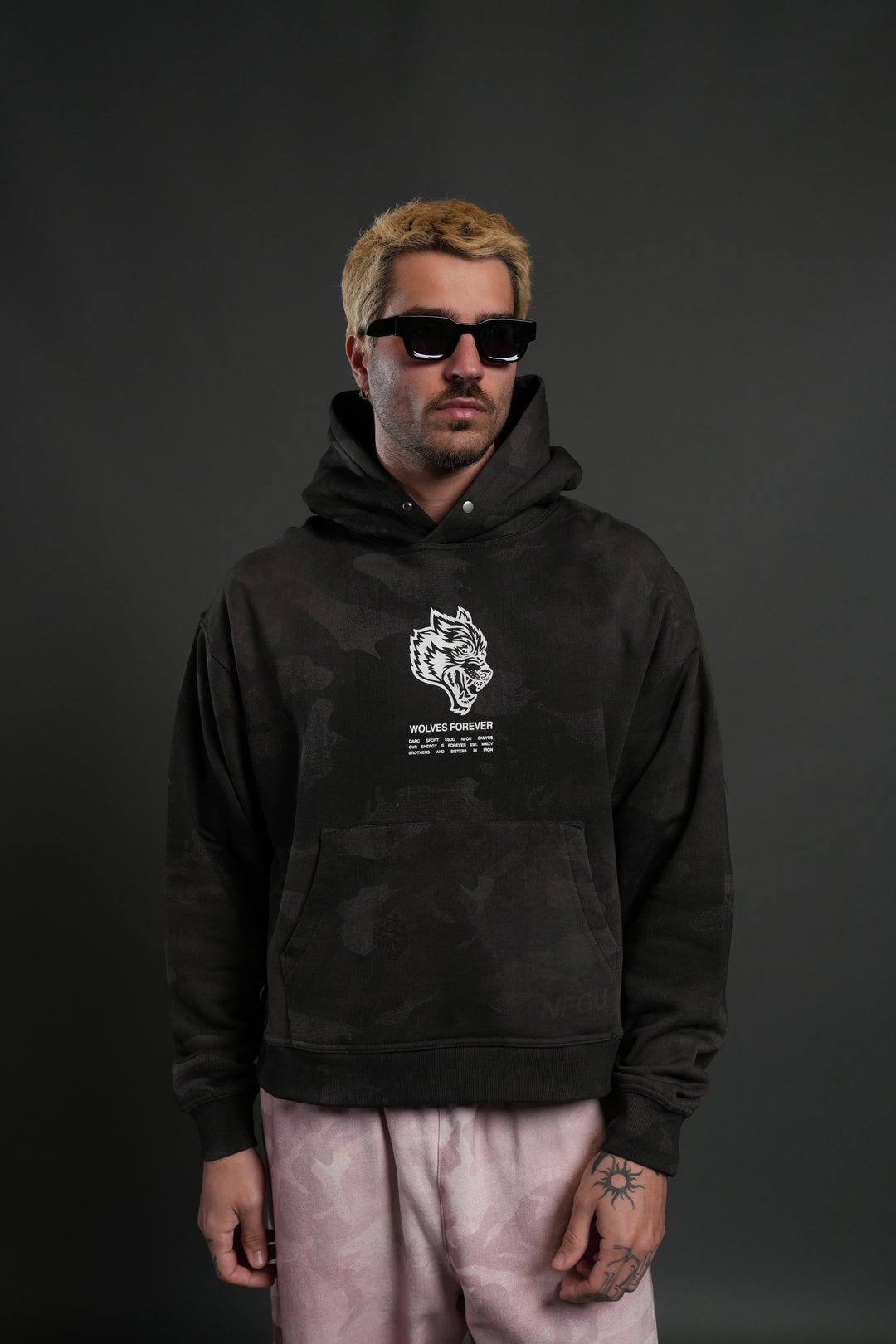 Wolves Have Your Back Unisex "Box Cut" Pierce Hoodie in Black Vintage Woodland Camo