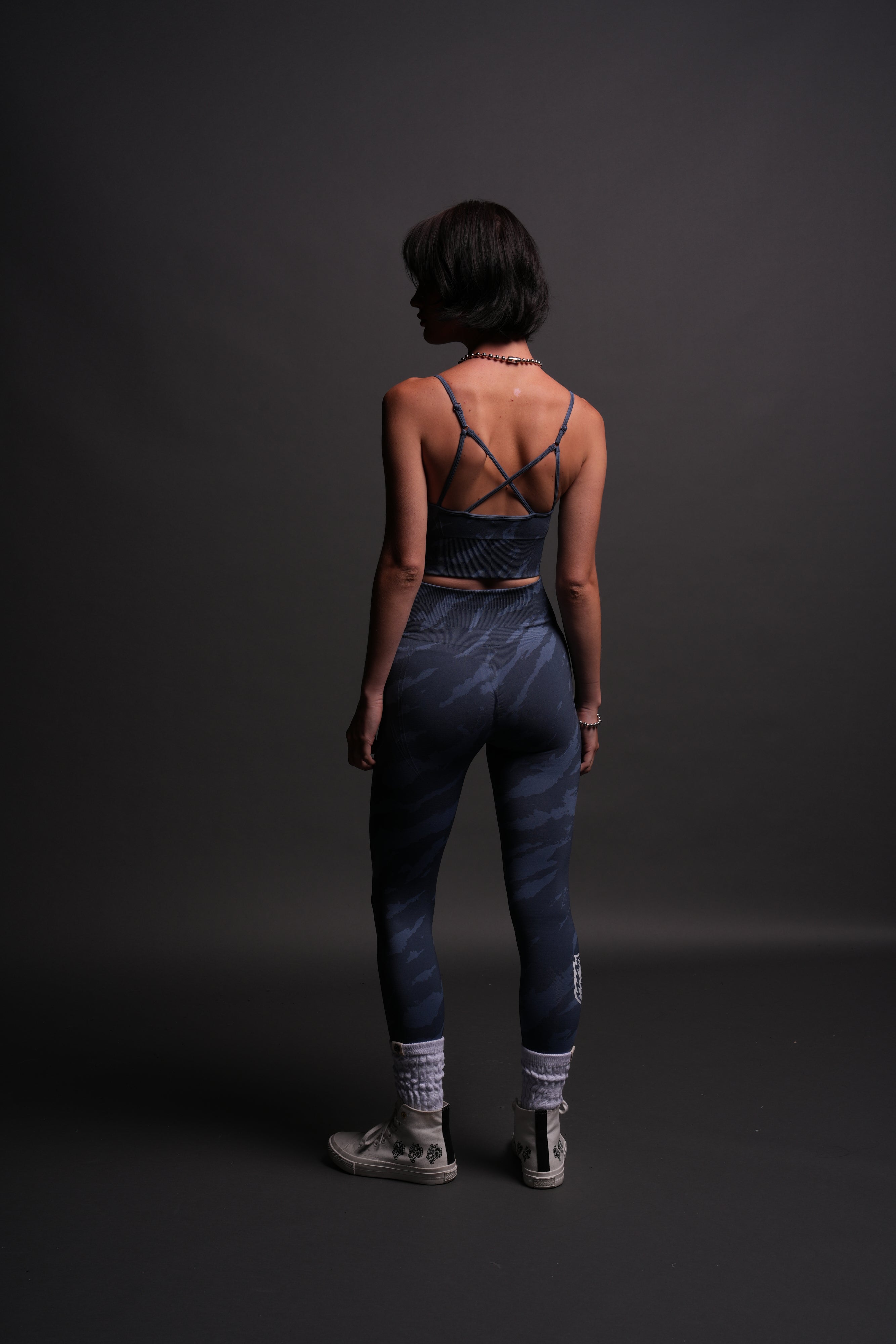 Single Wolf "Everson Seamless" Huxley Bra in Ocean Blue Native Camo