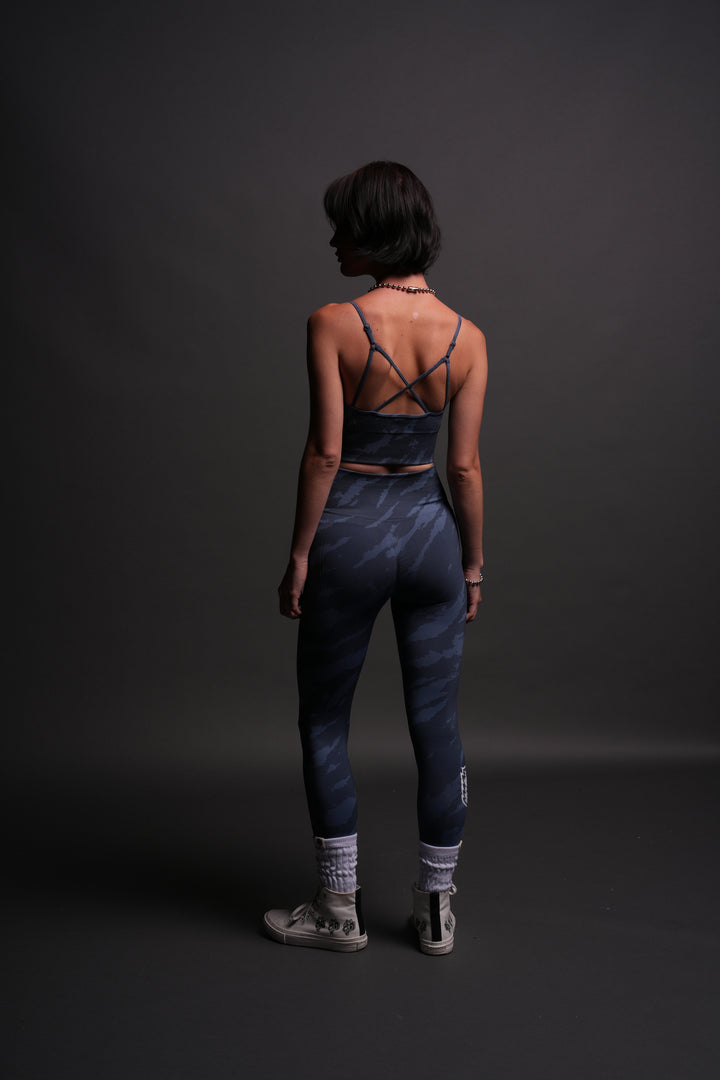 Single Wolf "Everson Seamless" Huxley Bra in Ocean Blue Native Camo