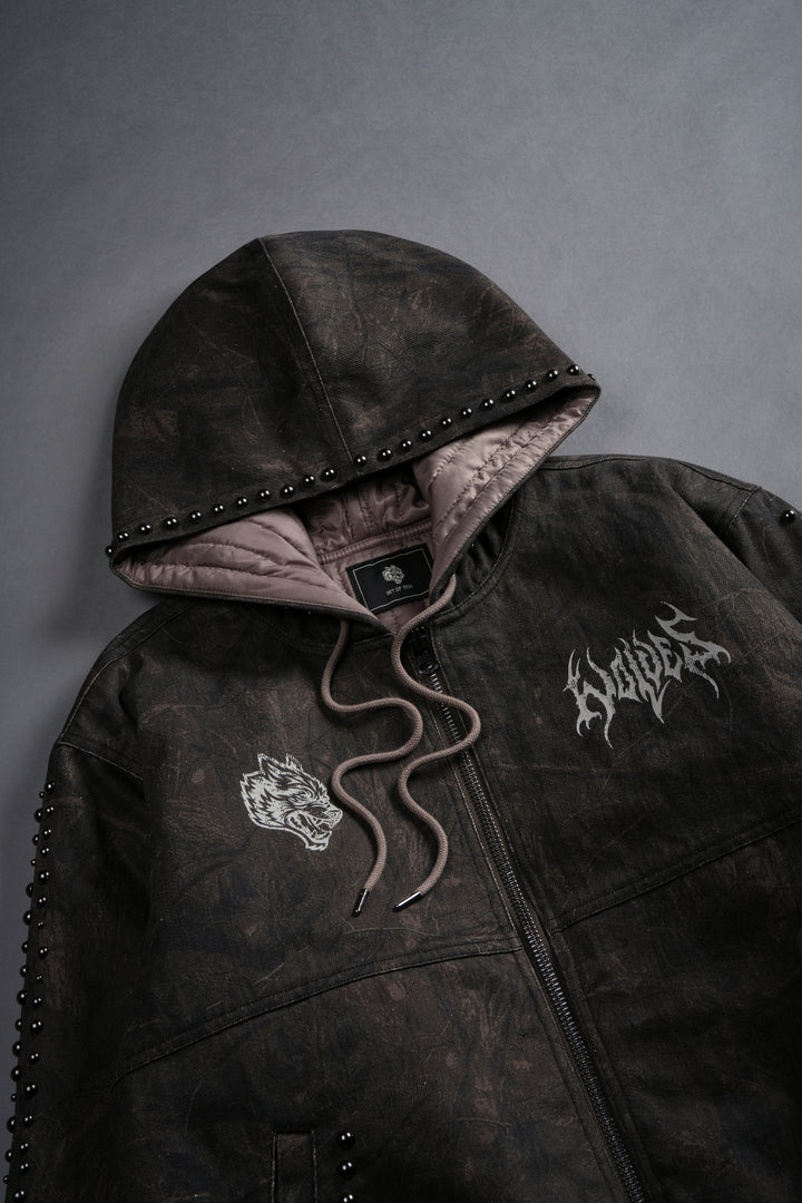 Wolves Hesh Studded Calaway Jacket in Brown Driftwood Forest Camo