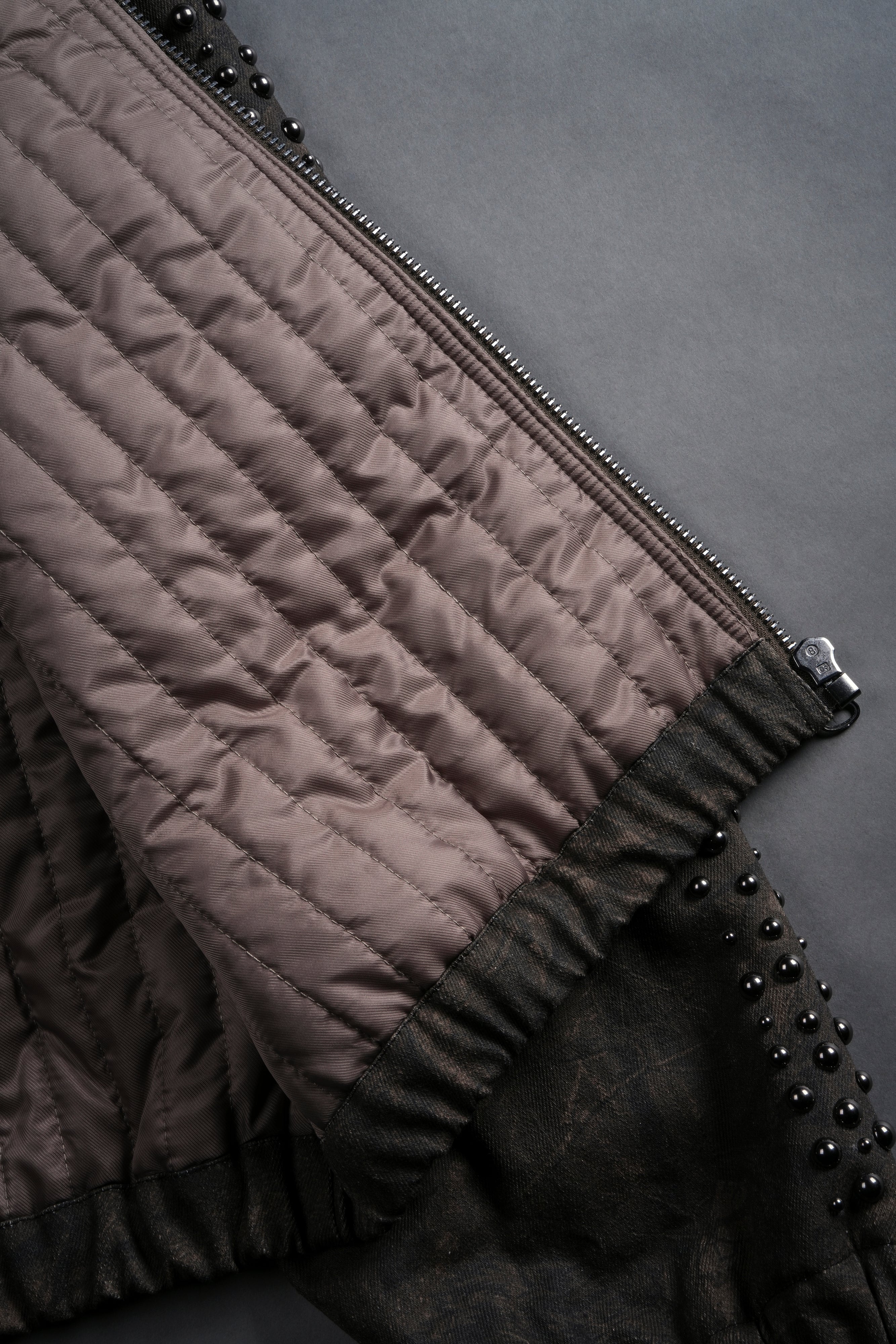 Wolves Hesh Studded Calaway Jacket in Brown Driftwood Forest Camo