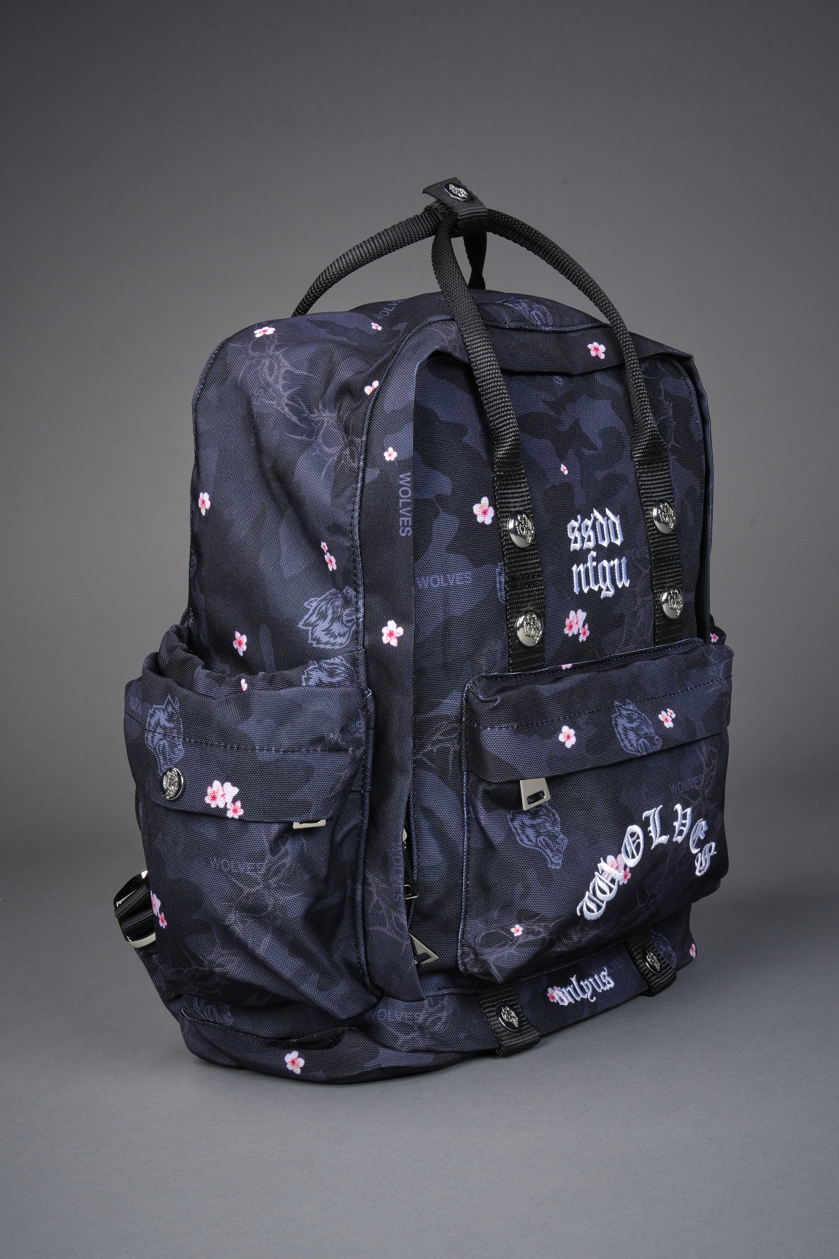 Wolves All Day Backpack in Warrior in a Garden Black Camo