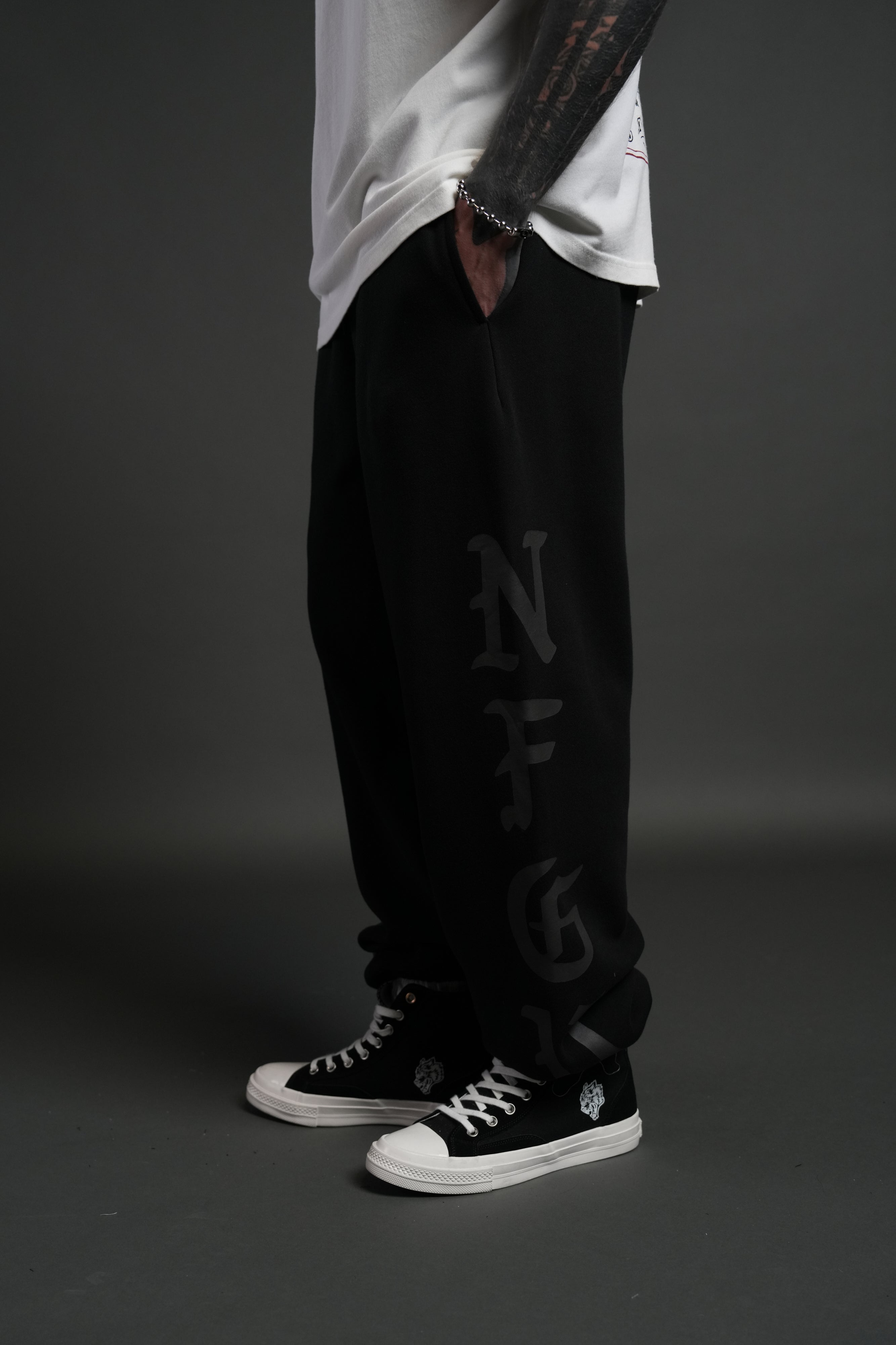 Stone Code Lightweight Lounger Sweat Pants in Black