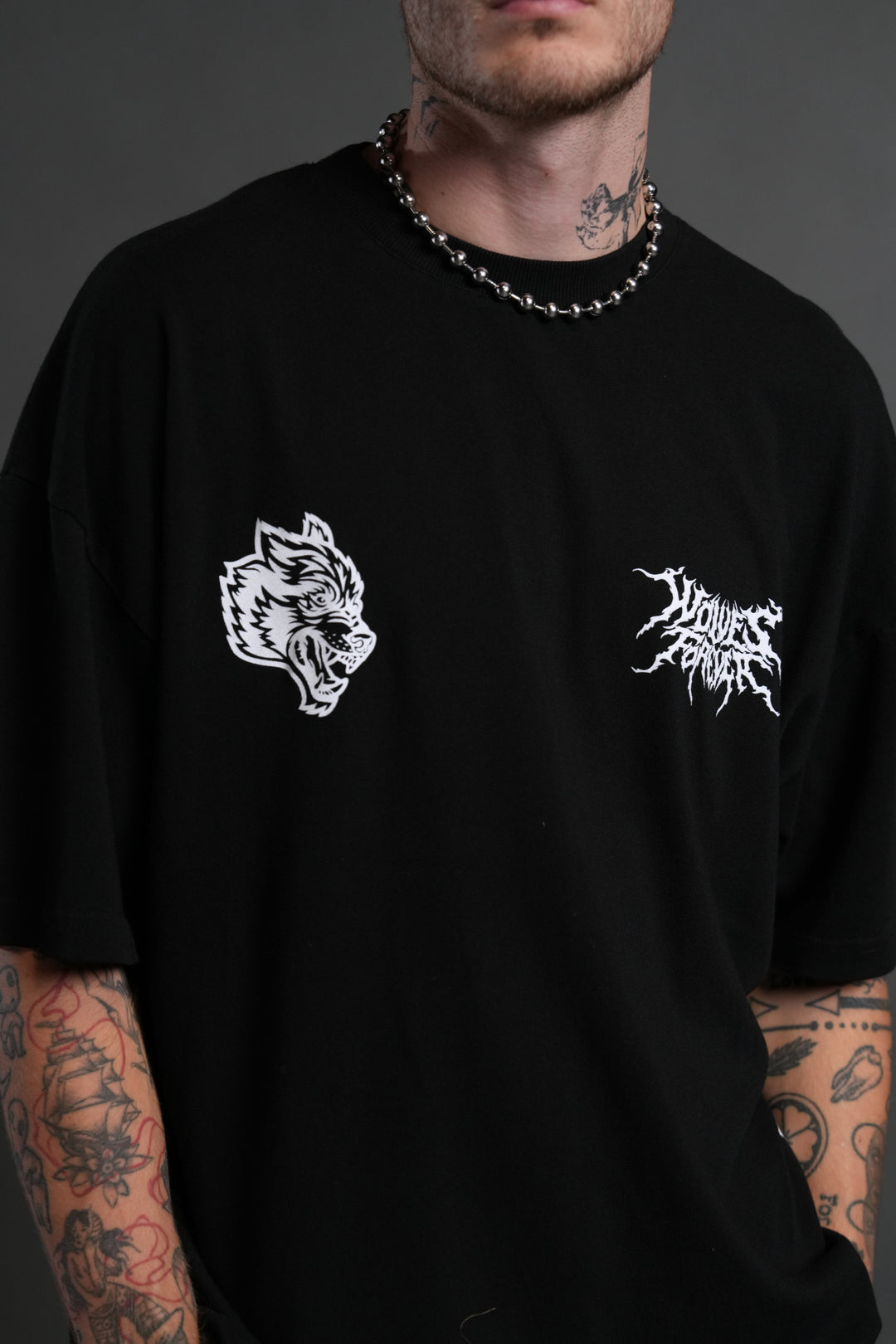 Sung Jinwoo "Side By Side" Series Premium Oversized Tee in Black