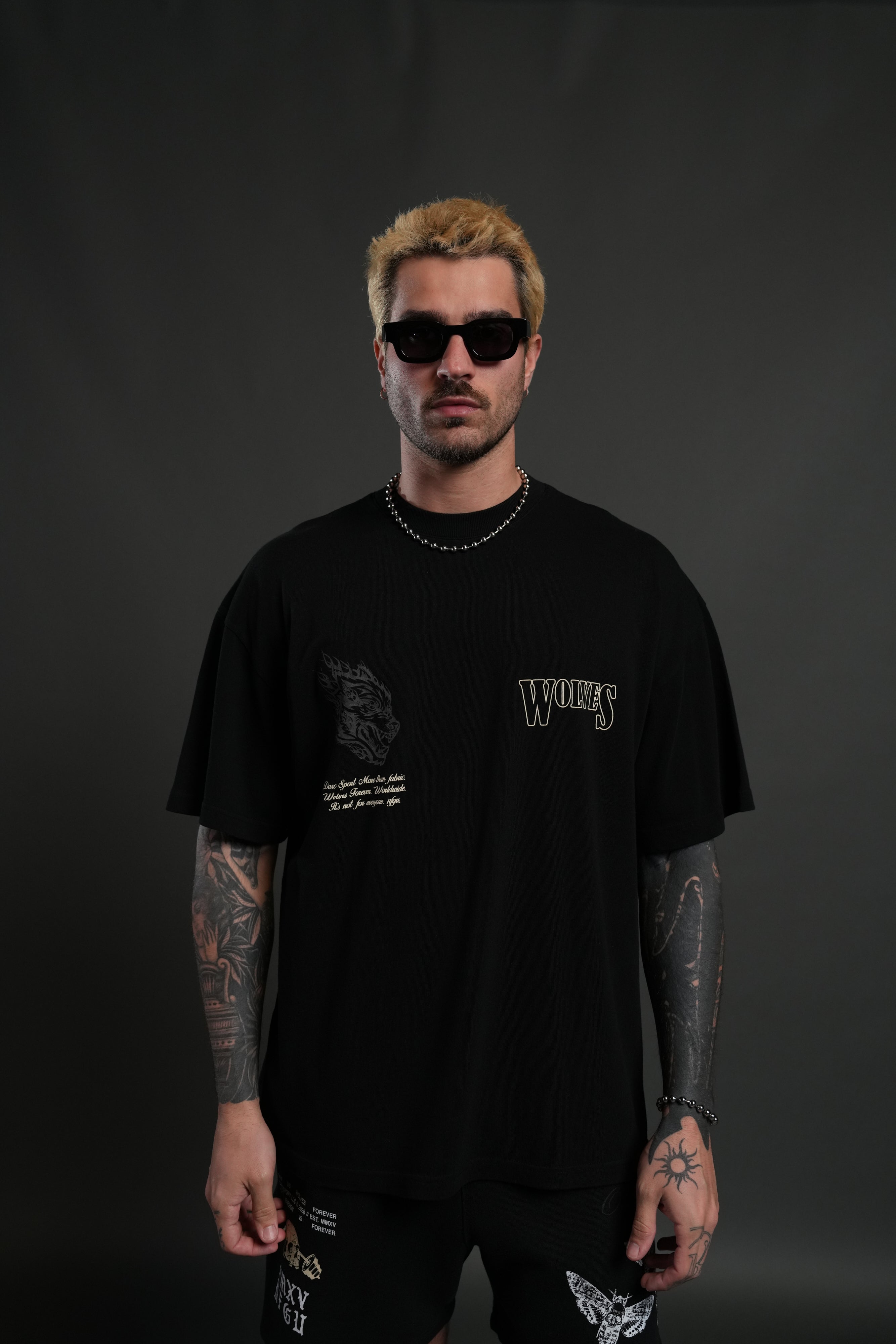 Western V2 "Premium" Oversized Tee in Black