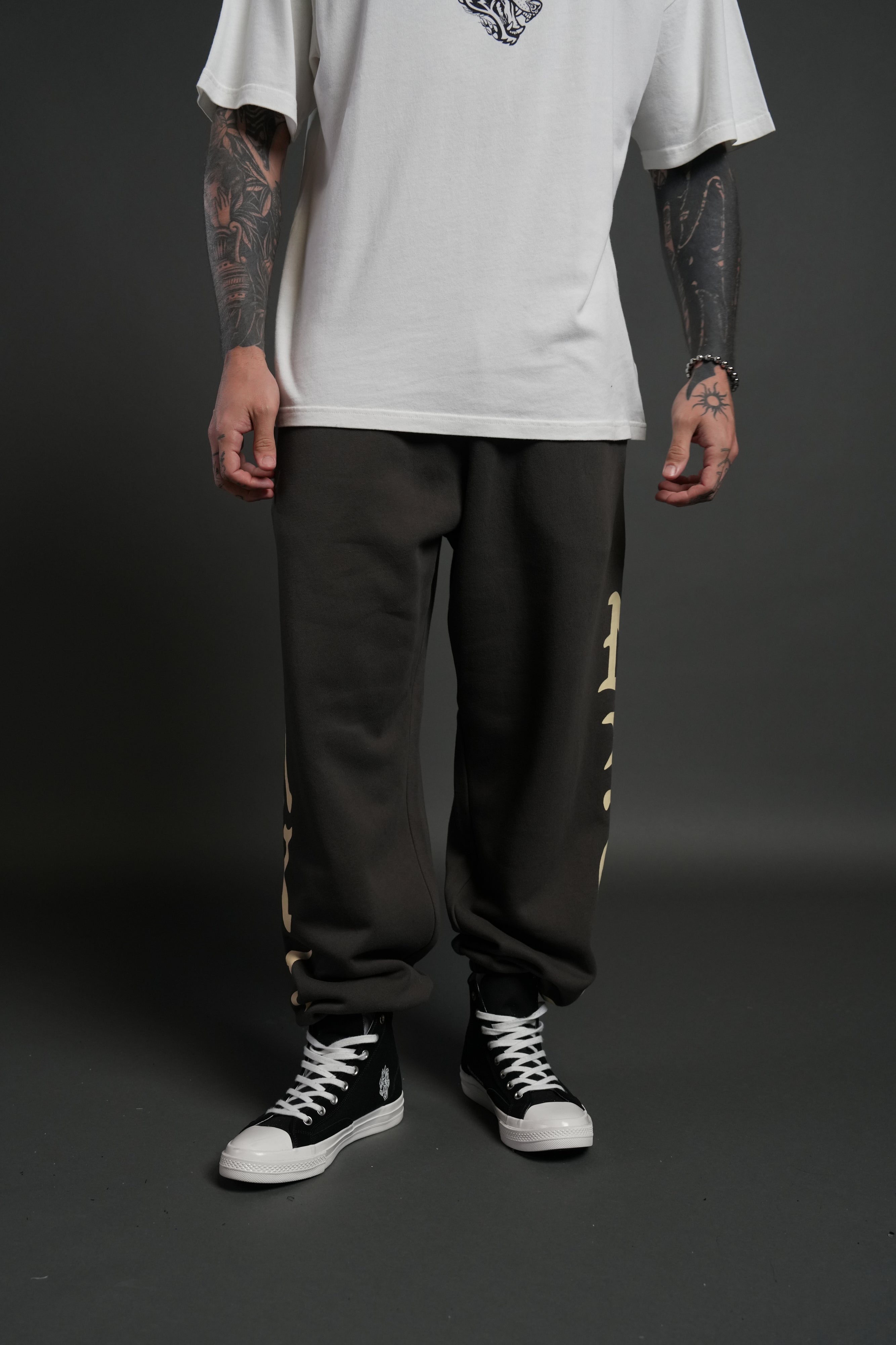 Stone Code Lightweight Lounger Sweat Pants in Wolf Gray