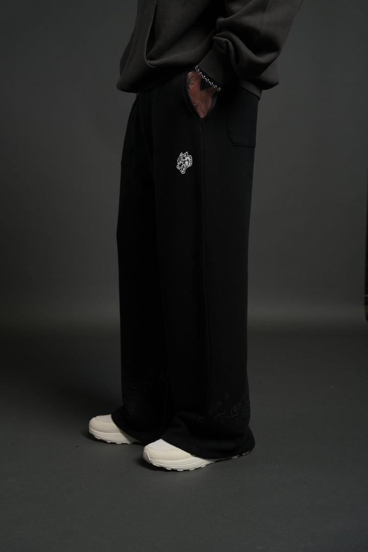 Western V2 Lennox Sweat Pants in Black