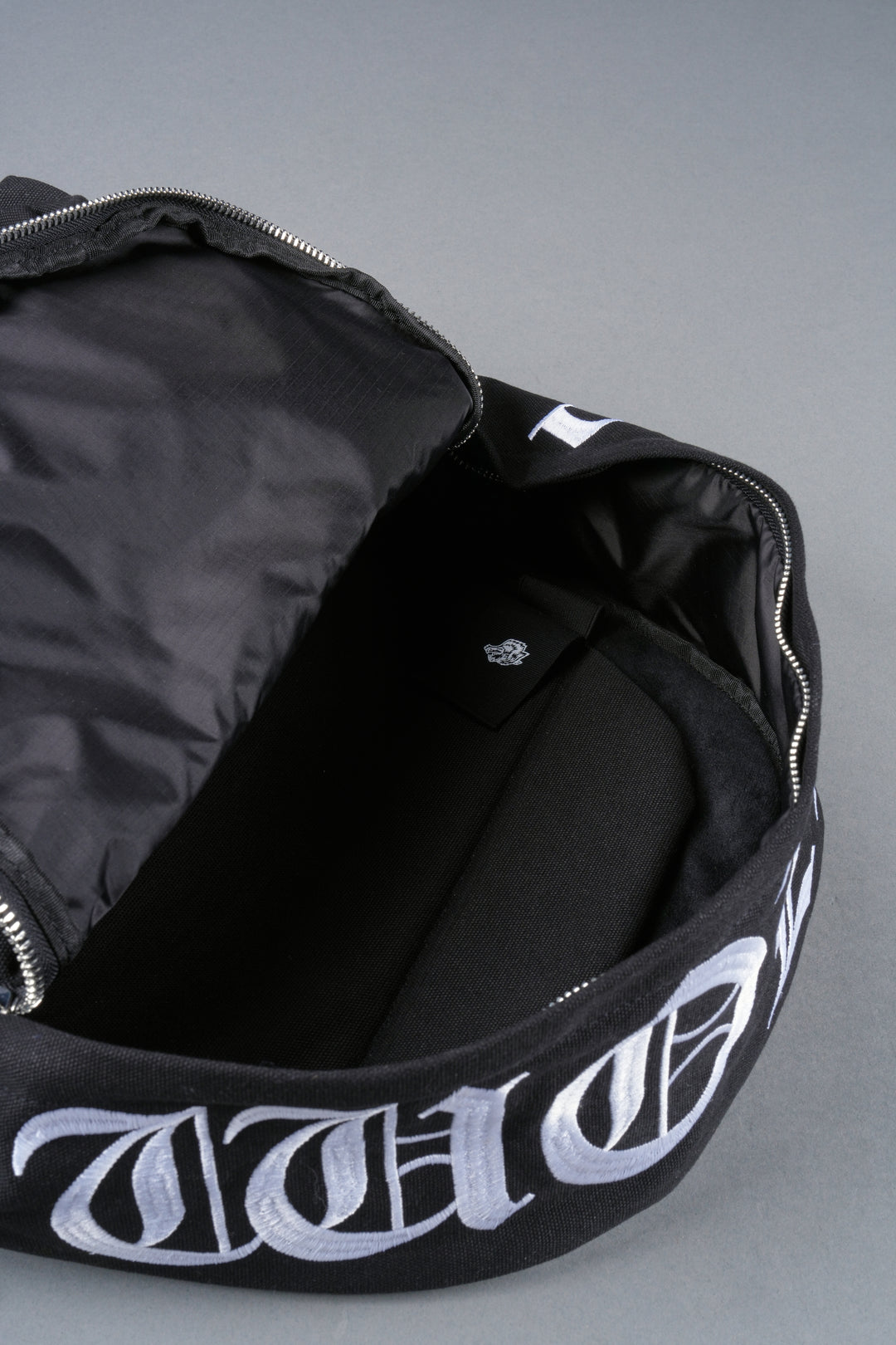 Wolves Chopper Everyday Backpack in Black