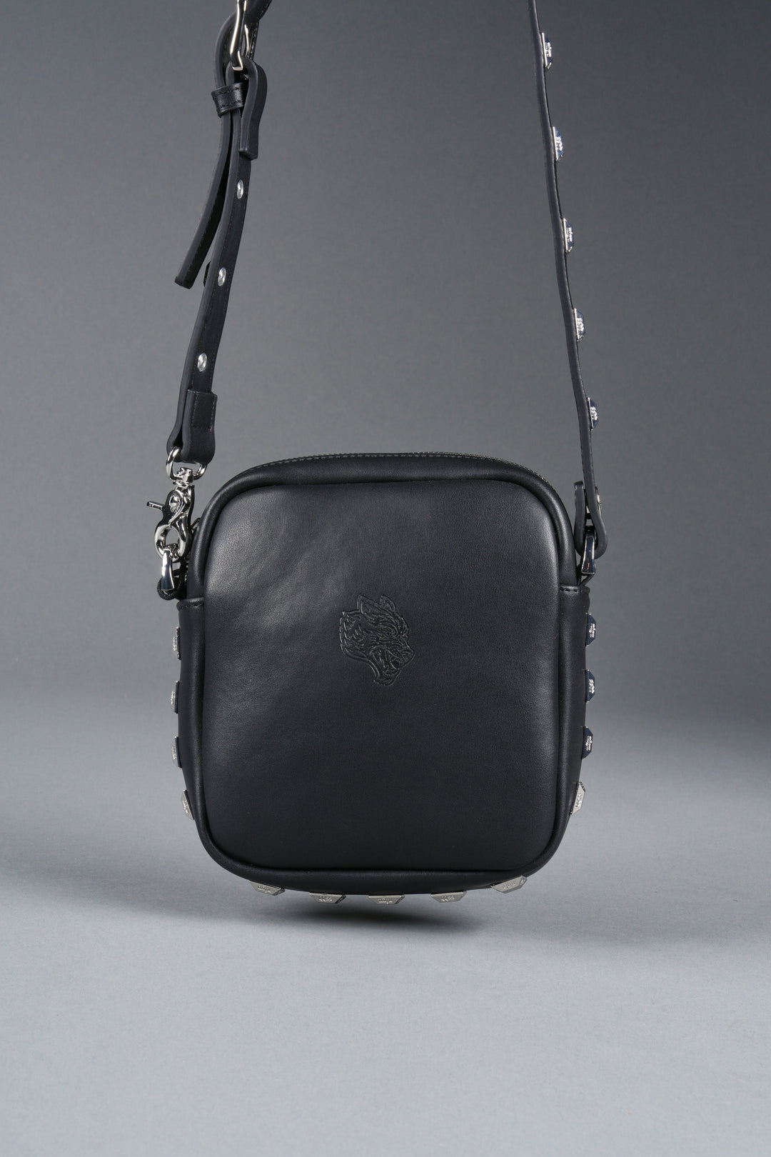 Wolves OnlyUs Slim Leather Side Bag in Black