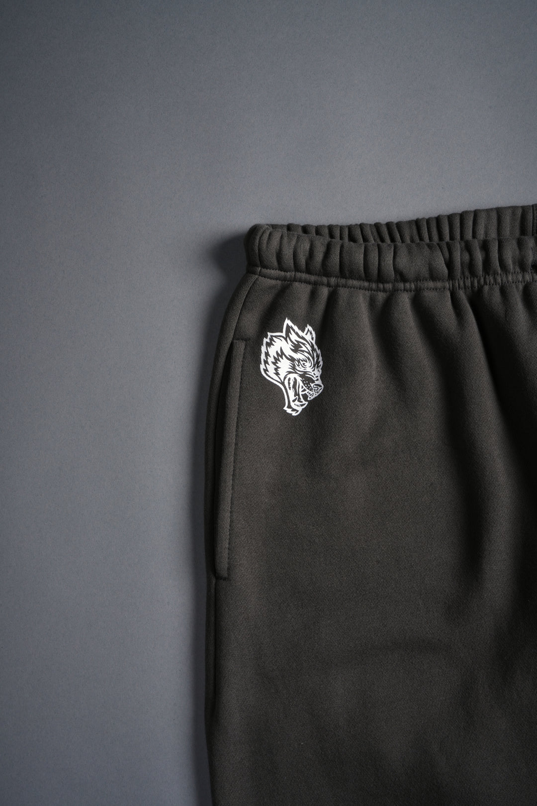 Stone Code Lightweight Lounger Sweat Pants in Wolf Gray
