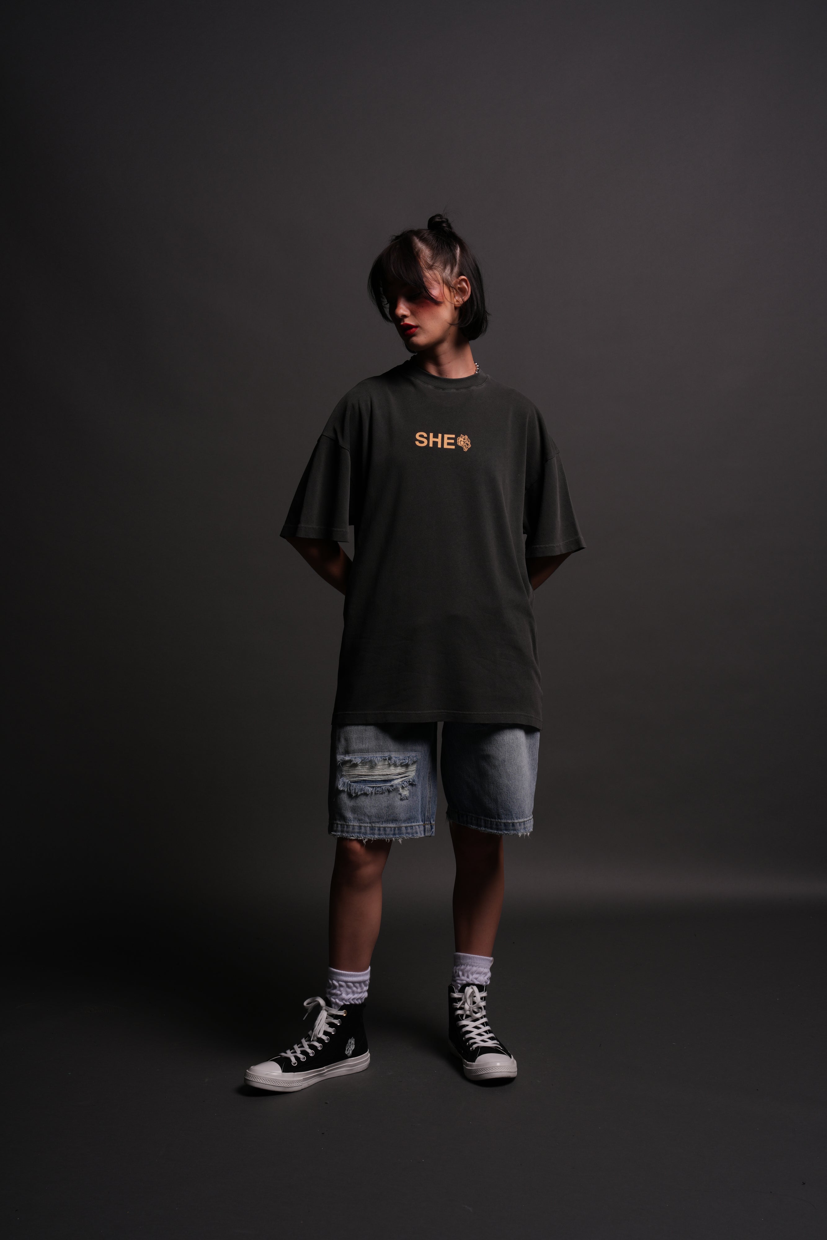 Wolf Head "Pump Cover" Tee in Wolf Gray