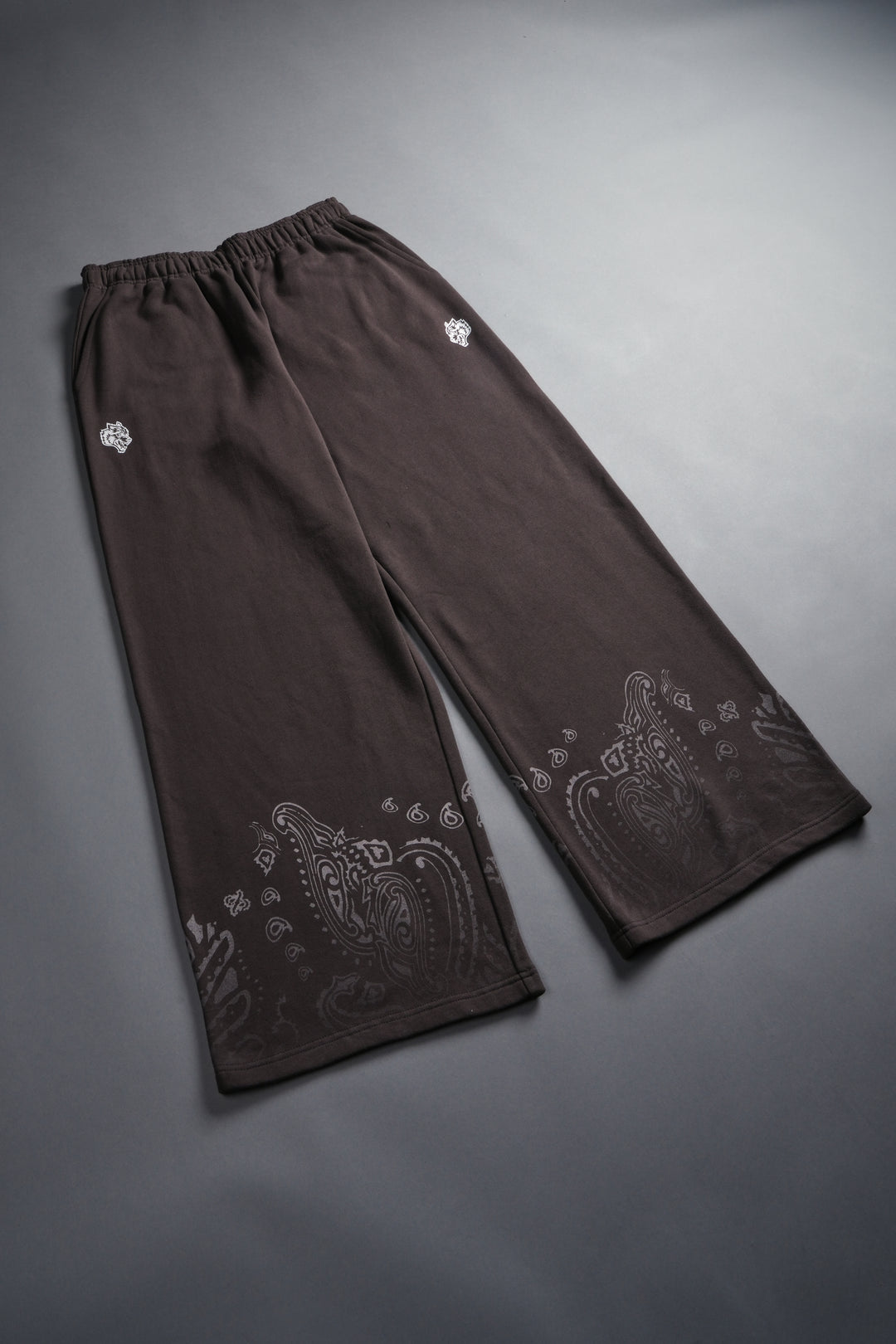 Western V2 Lennox Sweat Pants in Darc Brown