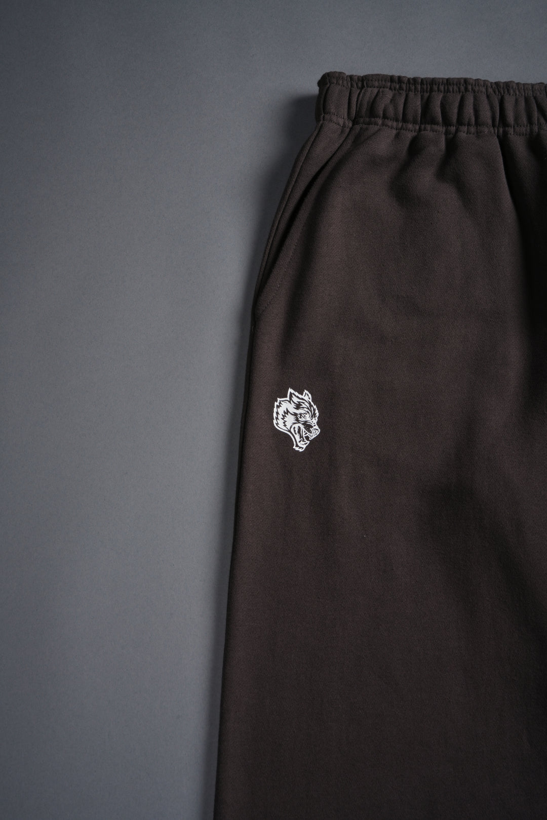 Western V2 Lennox Sweat Pants in Darc Brown