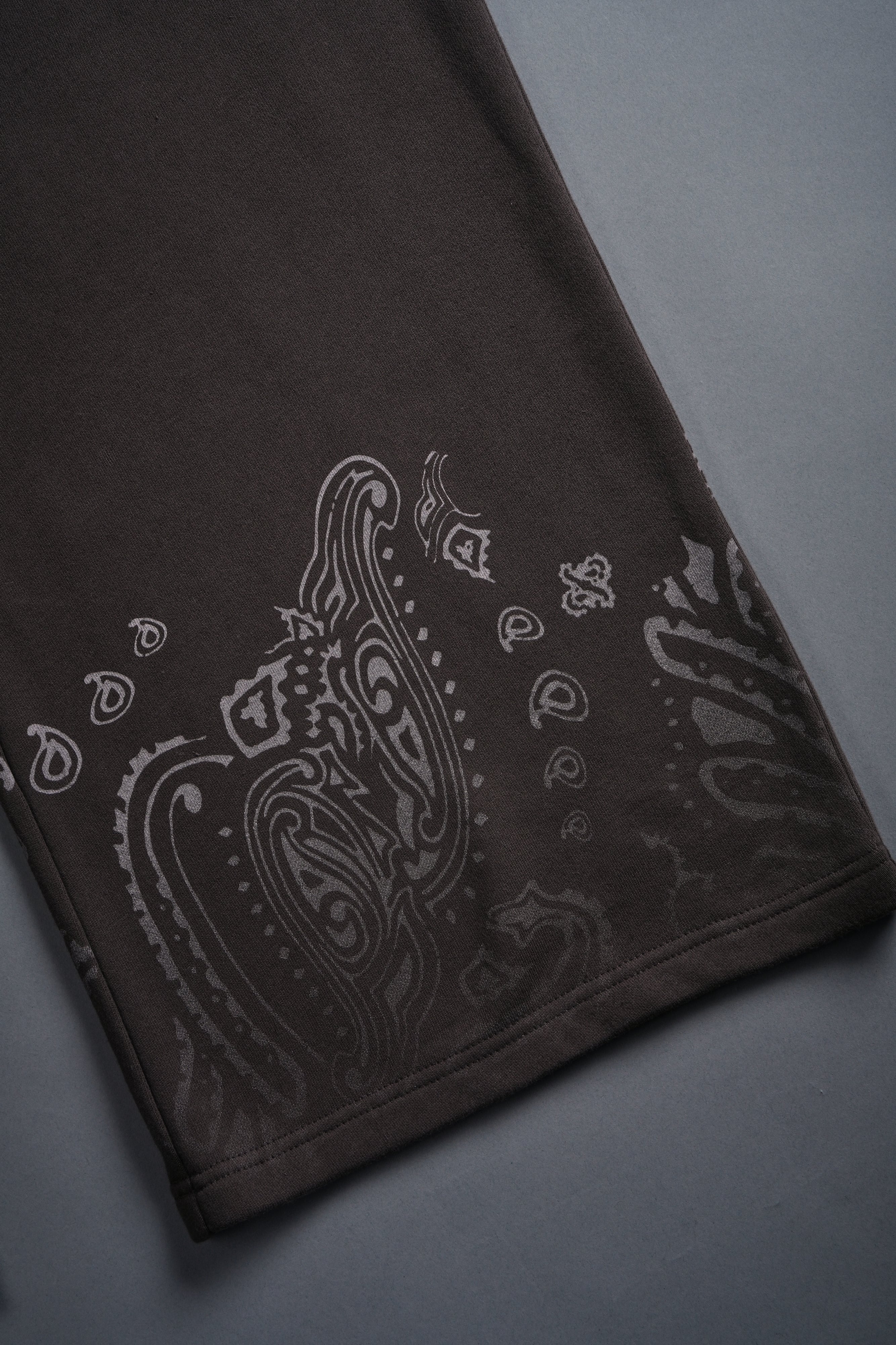 Western V2 Lennox Sweat Pants in Darc Brown