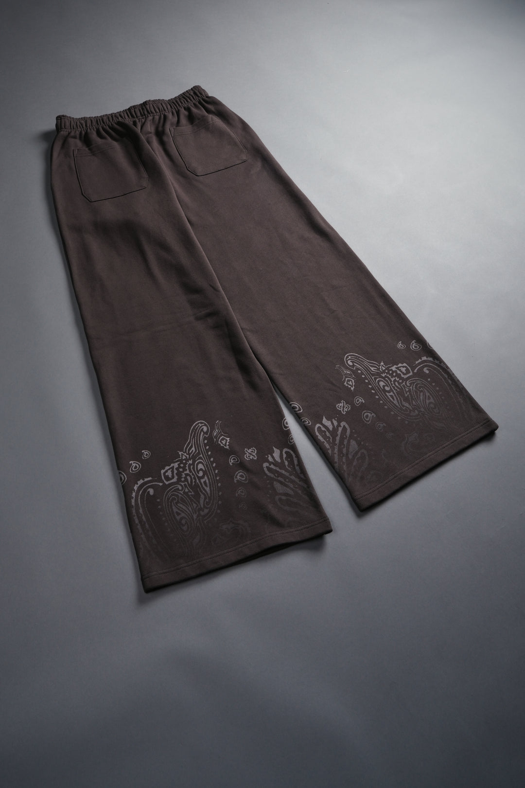 Western V2 Lennox Sweat Pants in Darc Brown