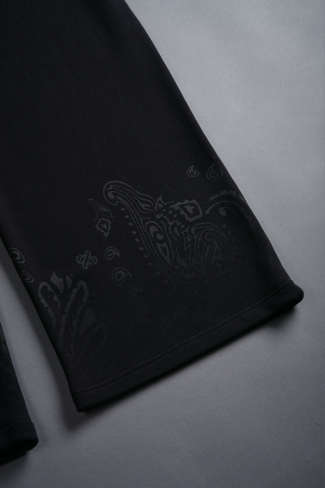 Western V2 Lennox Sweat Pants in Black