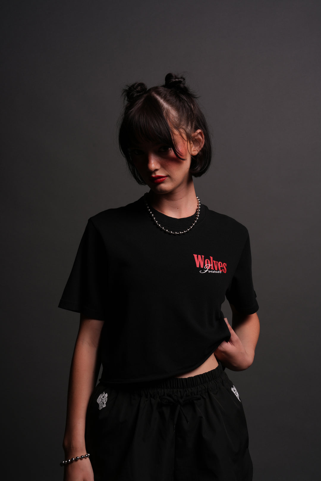 She Wlvs "Premium" (Cropped) Tee in Black