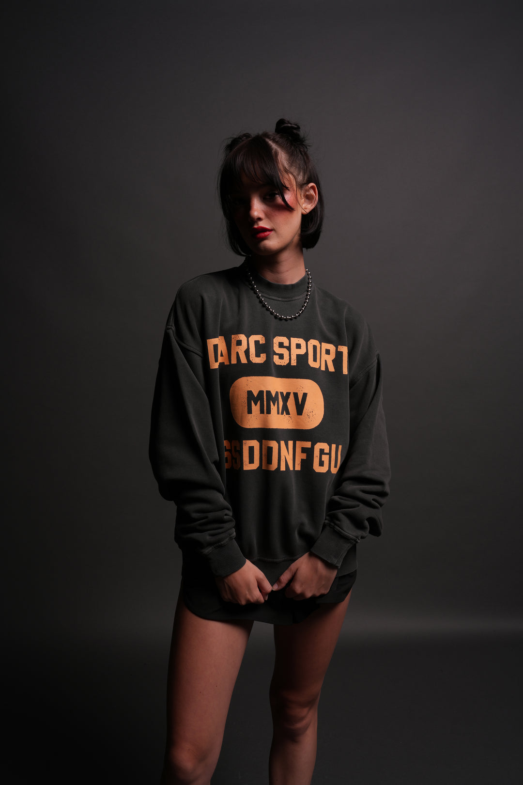 Wolves Forever London Unisex Crewneck in Wolf Gray
