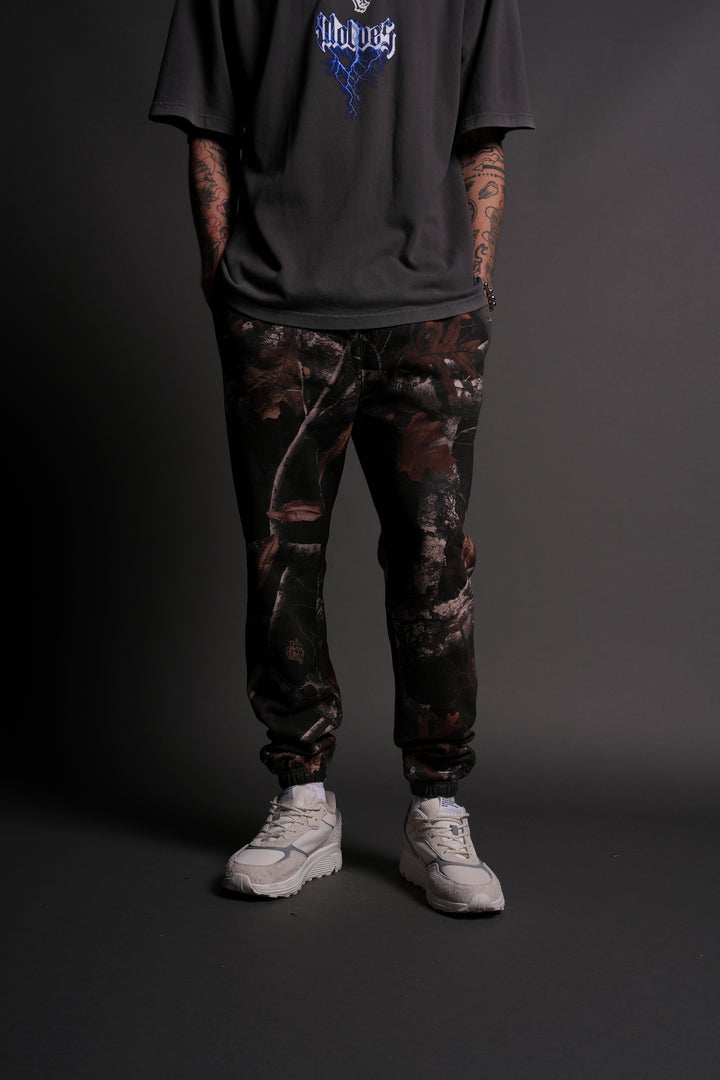 Dual Post Lounge Sweats in Darc Brown Woodland Camo