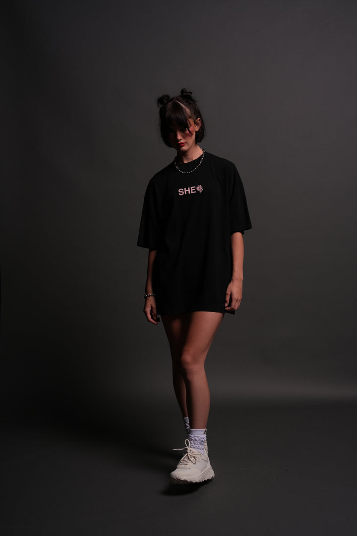 Wolf Head "Pump Cover" Tee in Black