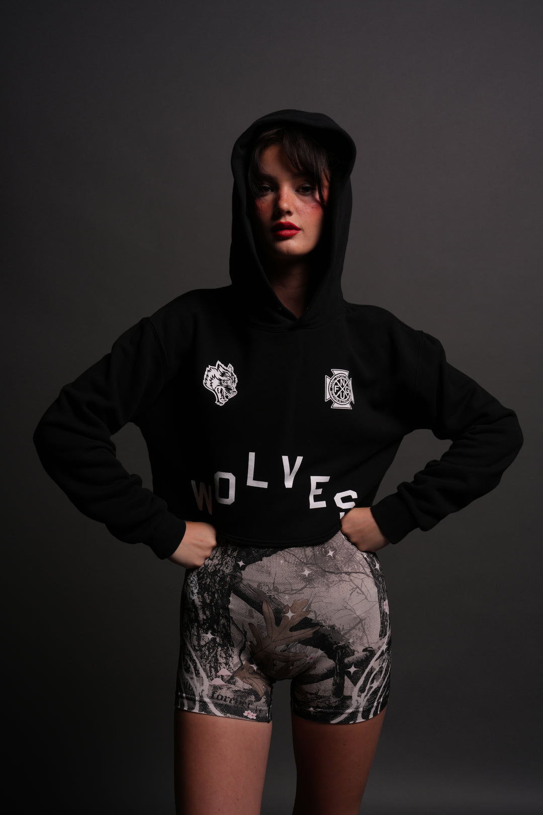 Wolf Pyramid "Pierce" Cropped Hoodie in Black