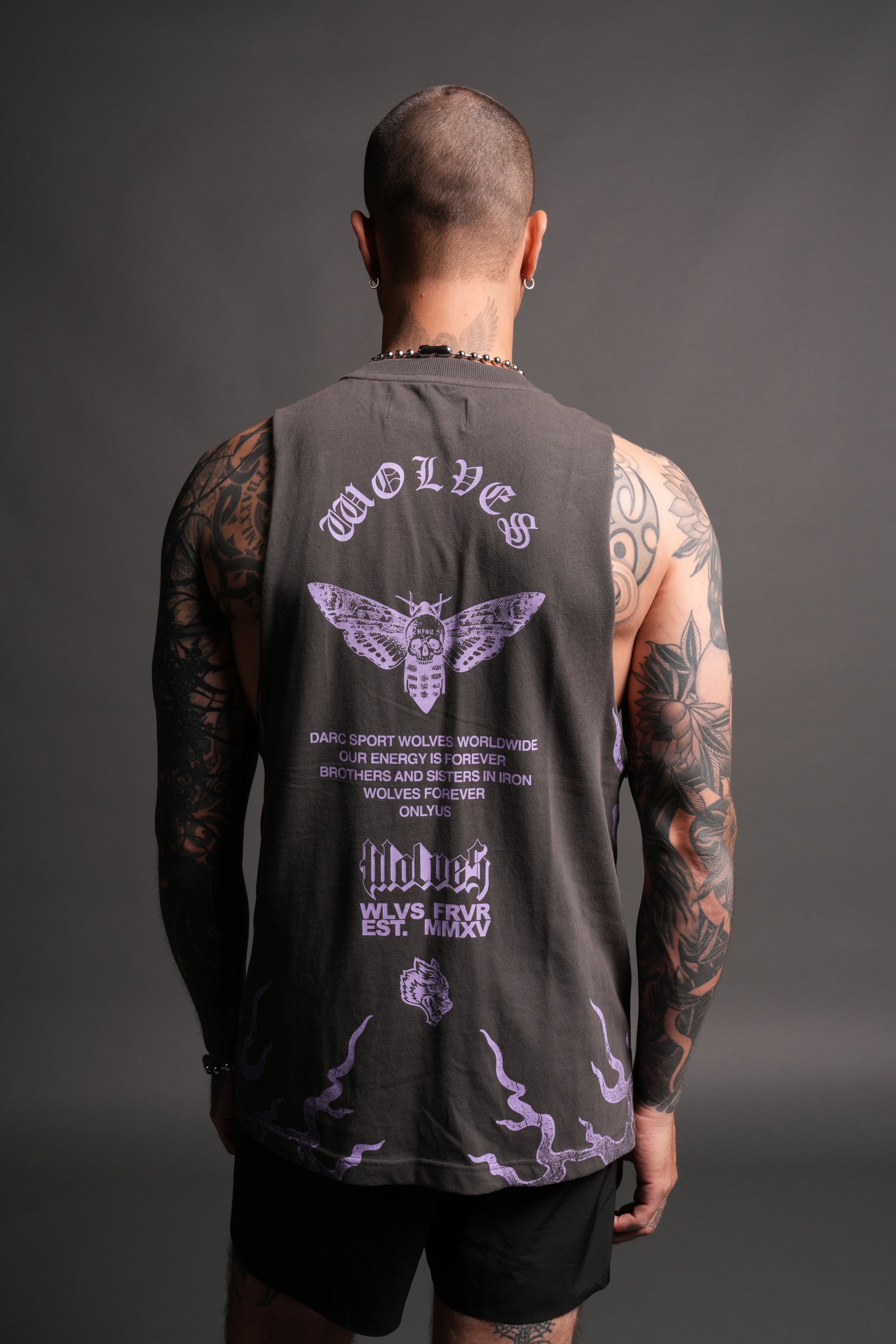 Wolves Never Back Down V2 Tommy Muscle Tee in Wolf Gray