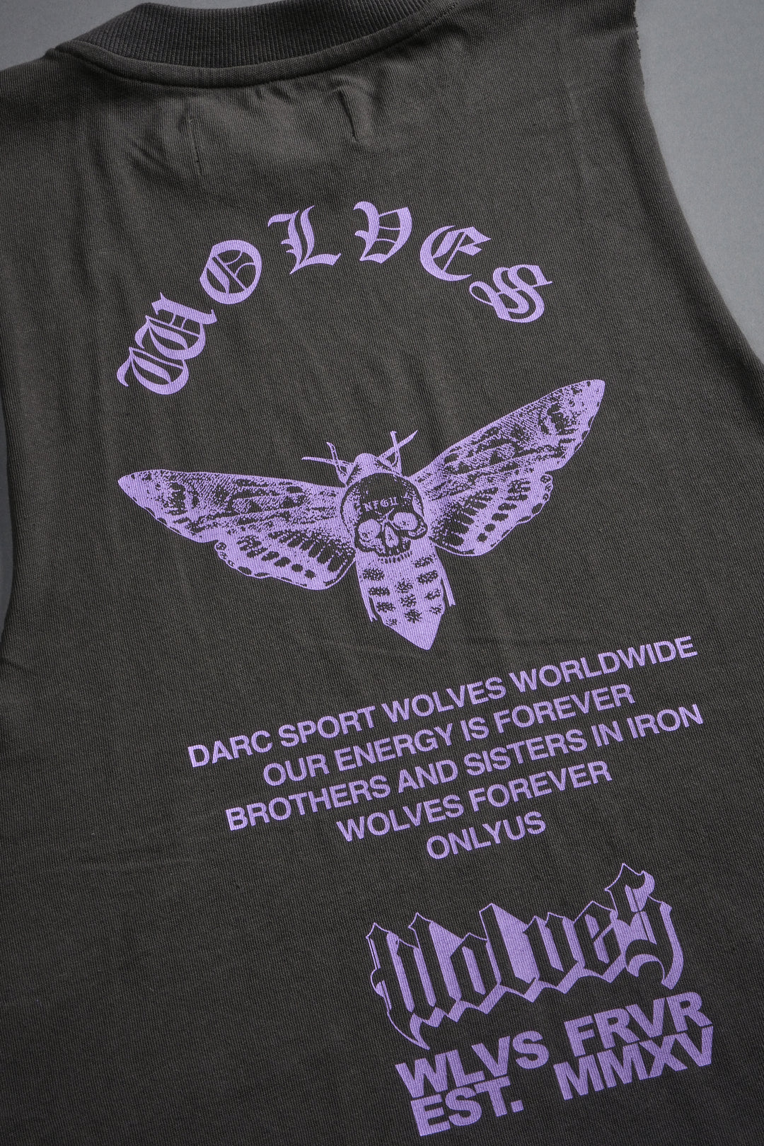 Wolves Never Back Down V2 Tommy Muscle Tee in Wolf Gray