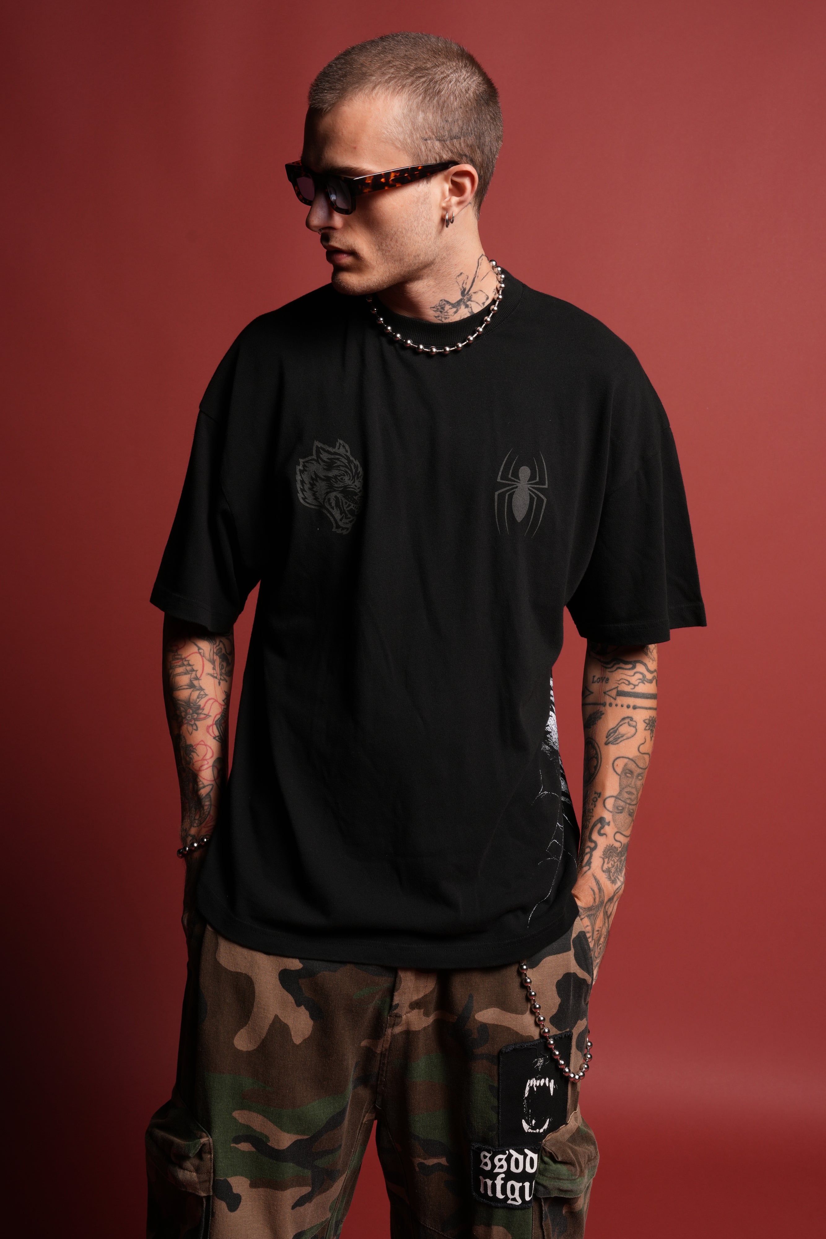 Night Spider Side-By-Side Series Premium Oversized Tee in Black