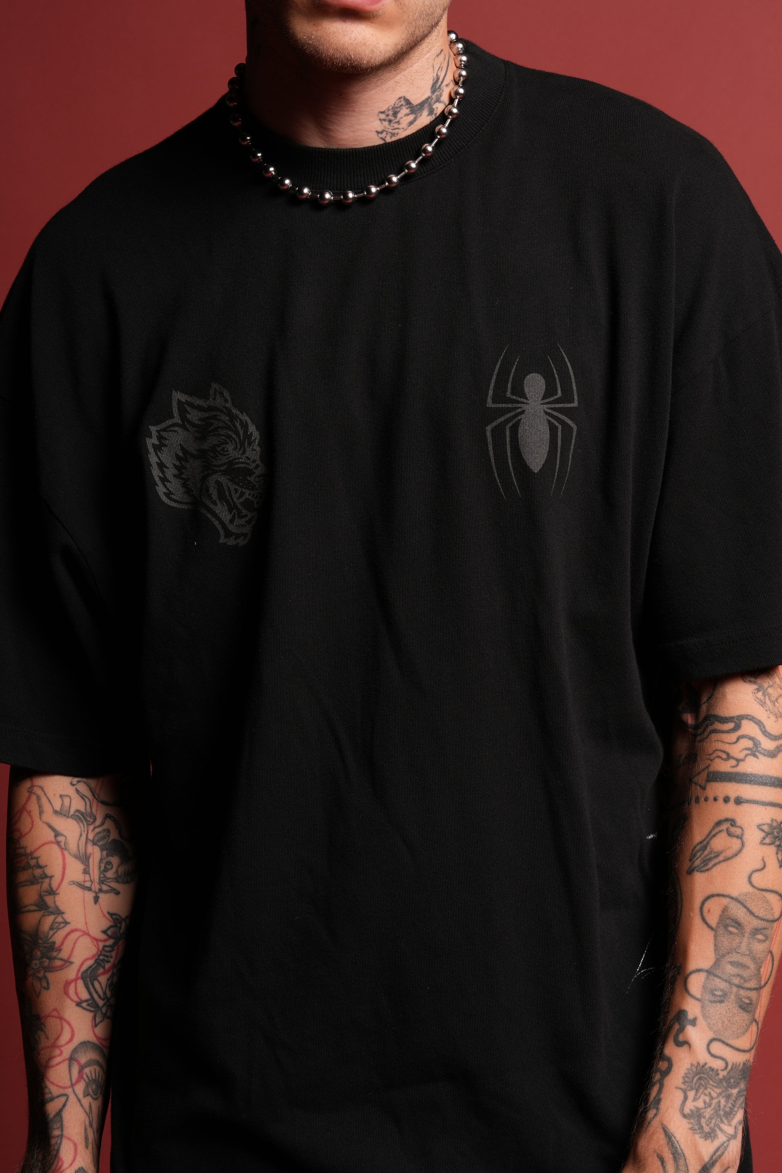 Night Spider Side-By-Side Series Premium Oversized Tee in Black