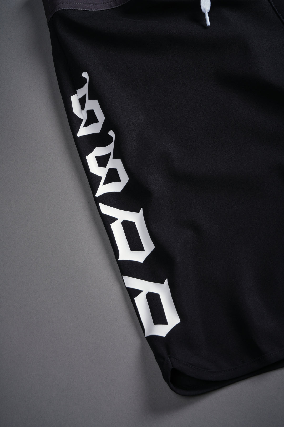 SSDDNFGU No Weapon Stage Shorts in Wolf Gray/Black
