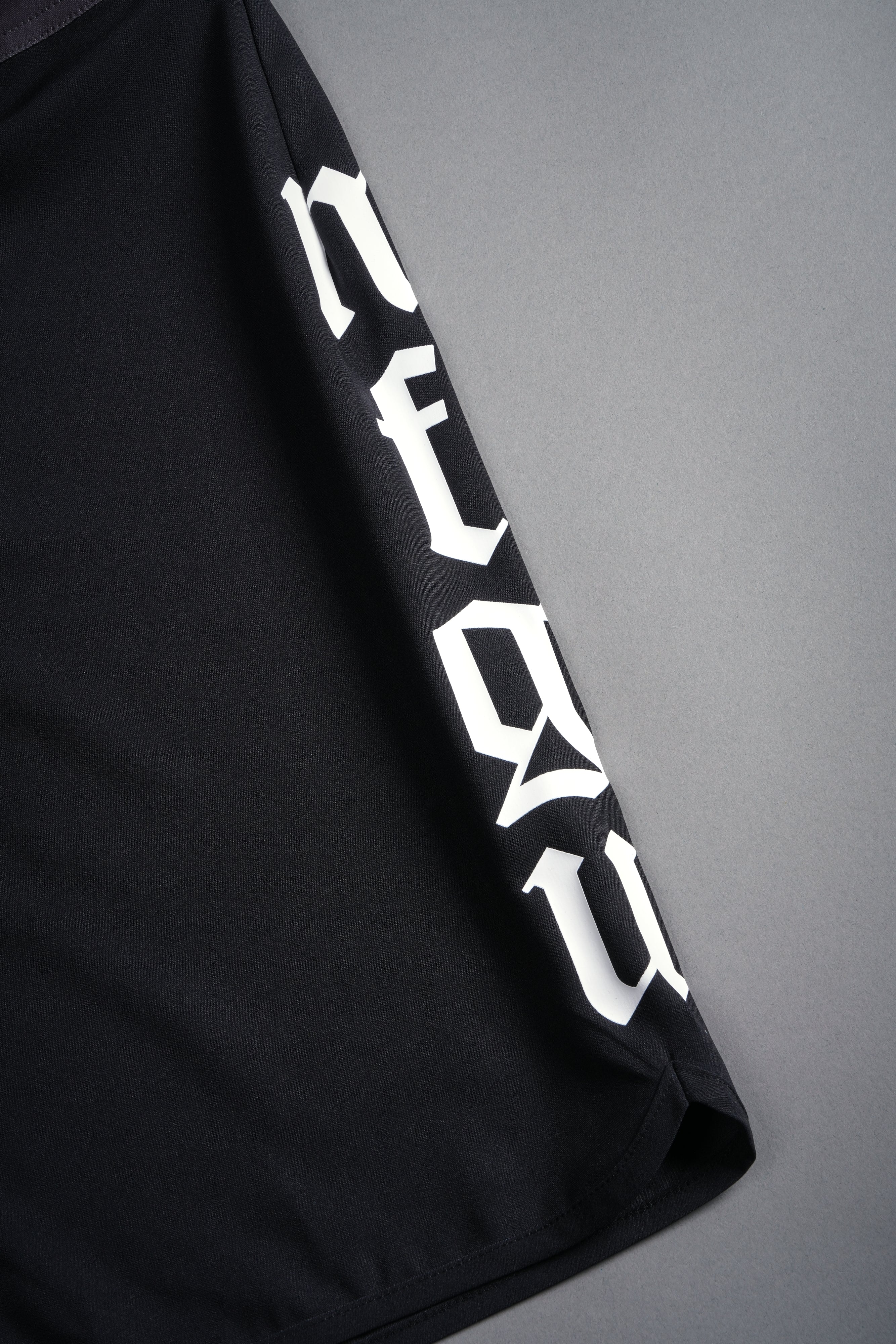 SSDDNFGU No Weapon Stage Shorts in Wolf Gray/Black