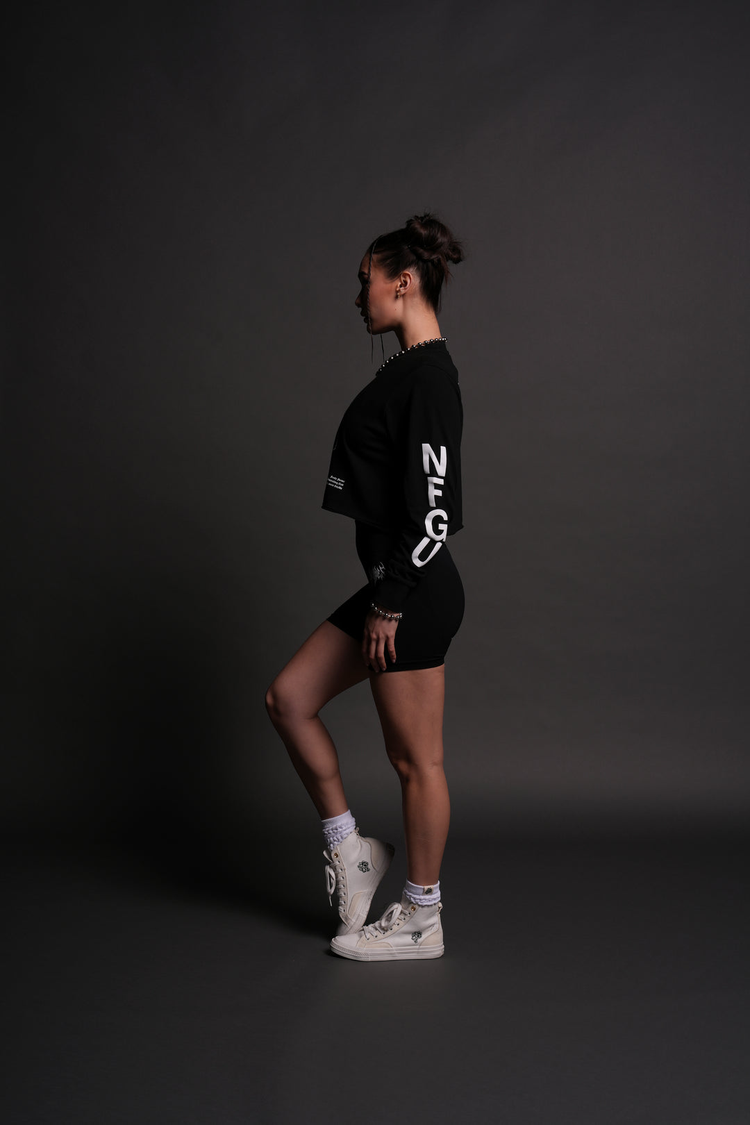 Fighter "Premium" (Cropped) L/S Tee in Black