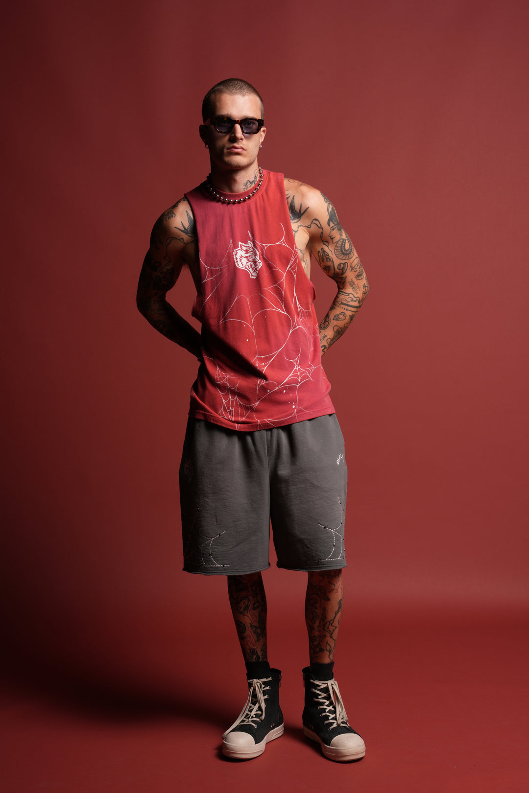 Web Chopper Tommy Muscle Tee in Roman Red Sun Fade