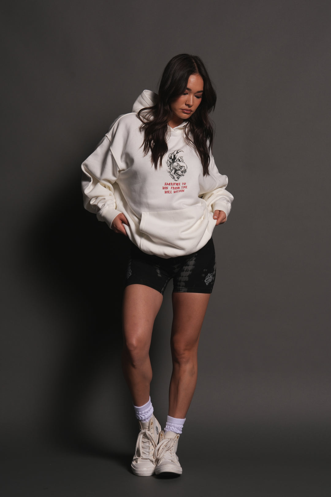 Flame Skull Pierce Hoodie in Cream