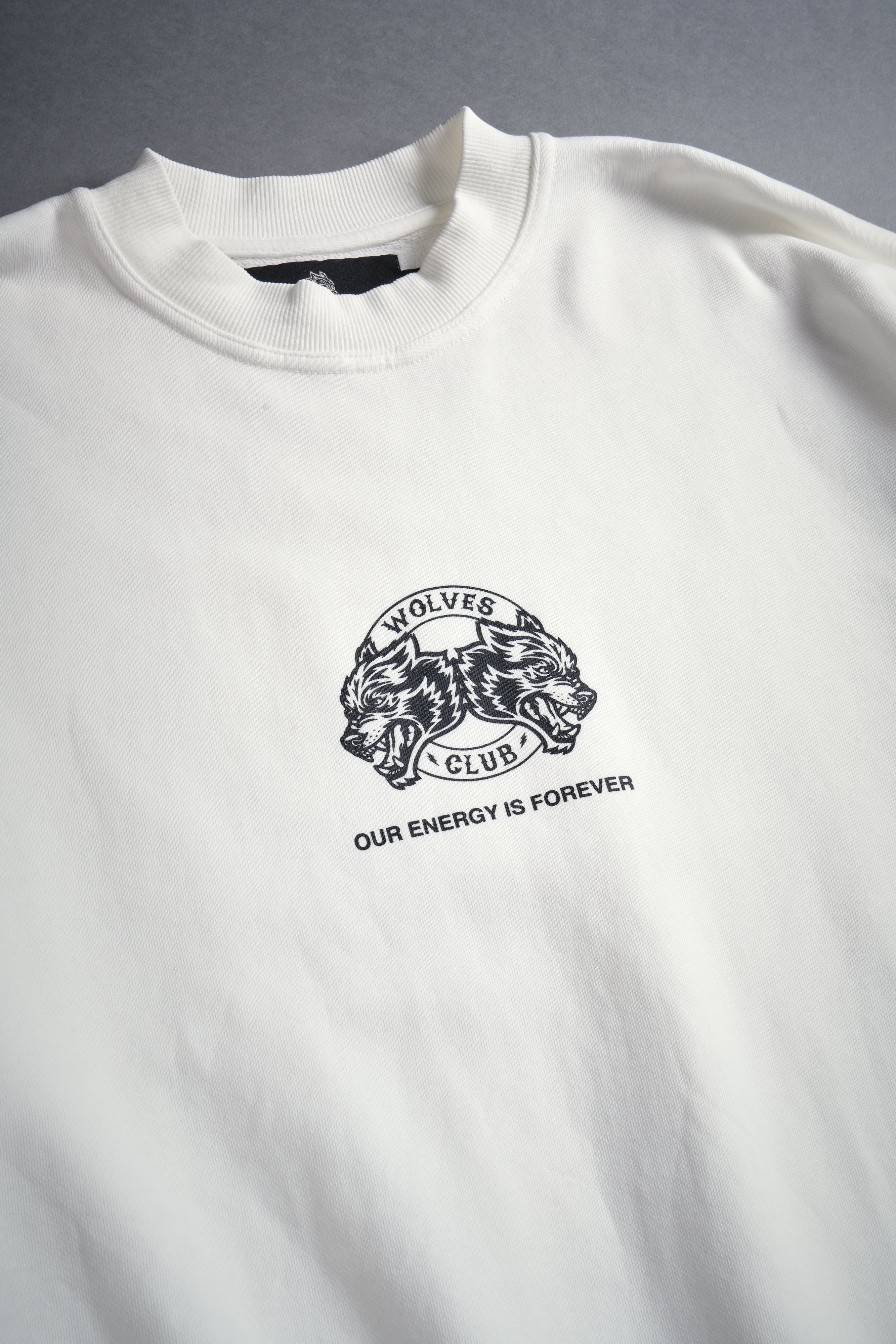 Alpha Wolf London Crewneck in Cream