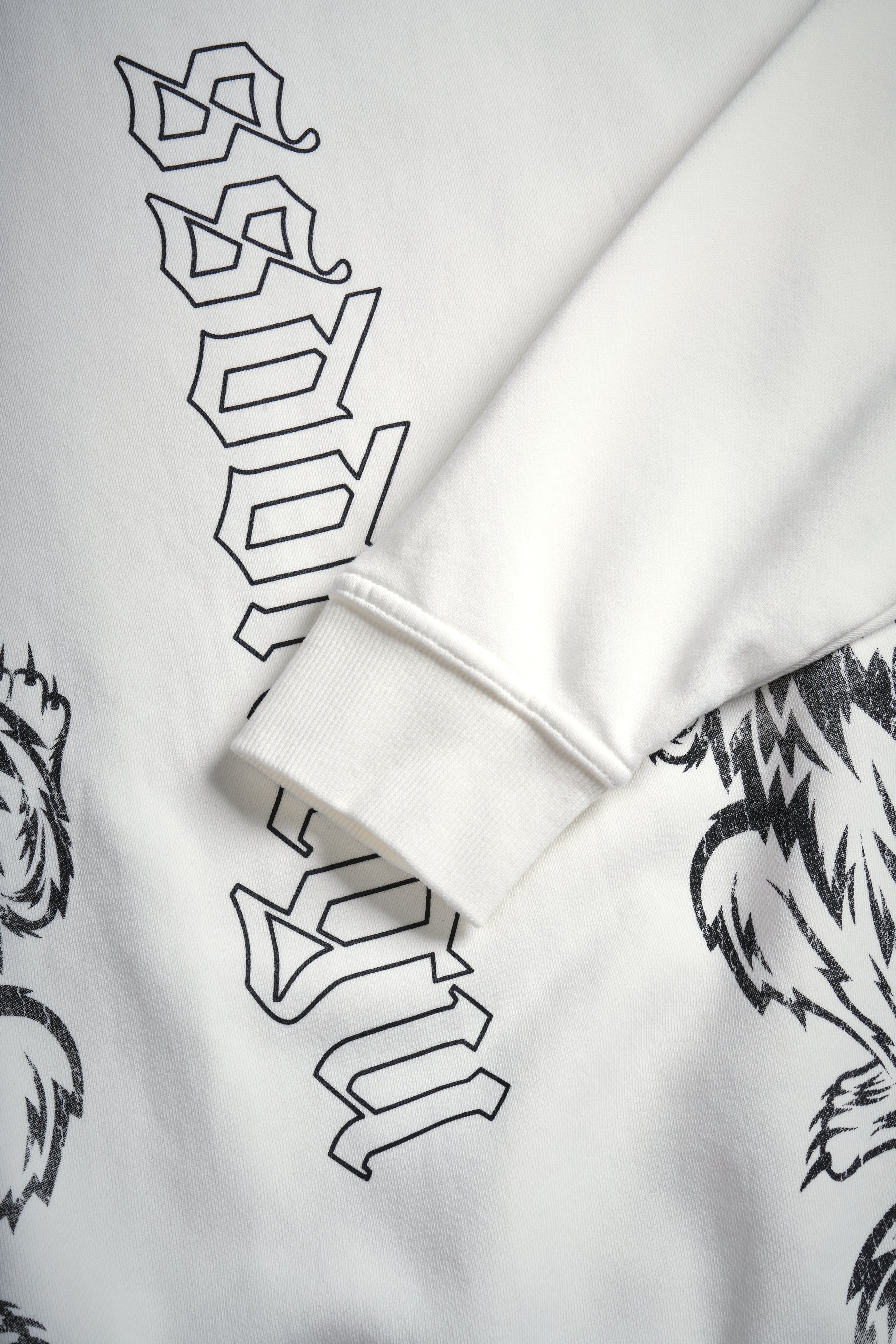 Alpha Wolf London Crewneck in Cream