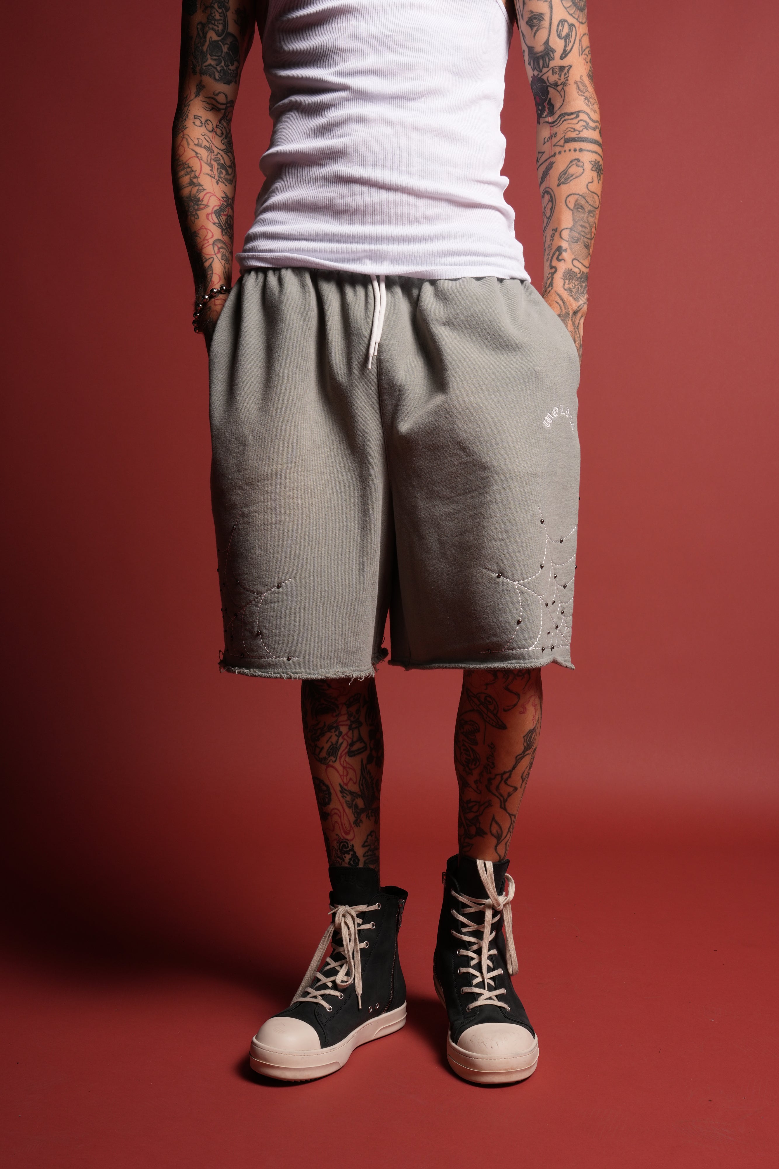 Sashiko Webs Grunge Brock Sweat Short in Owen Green Sun Fade