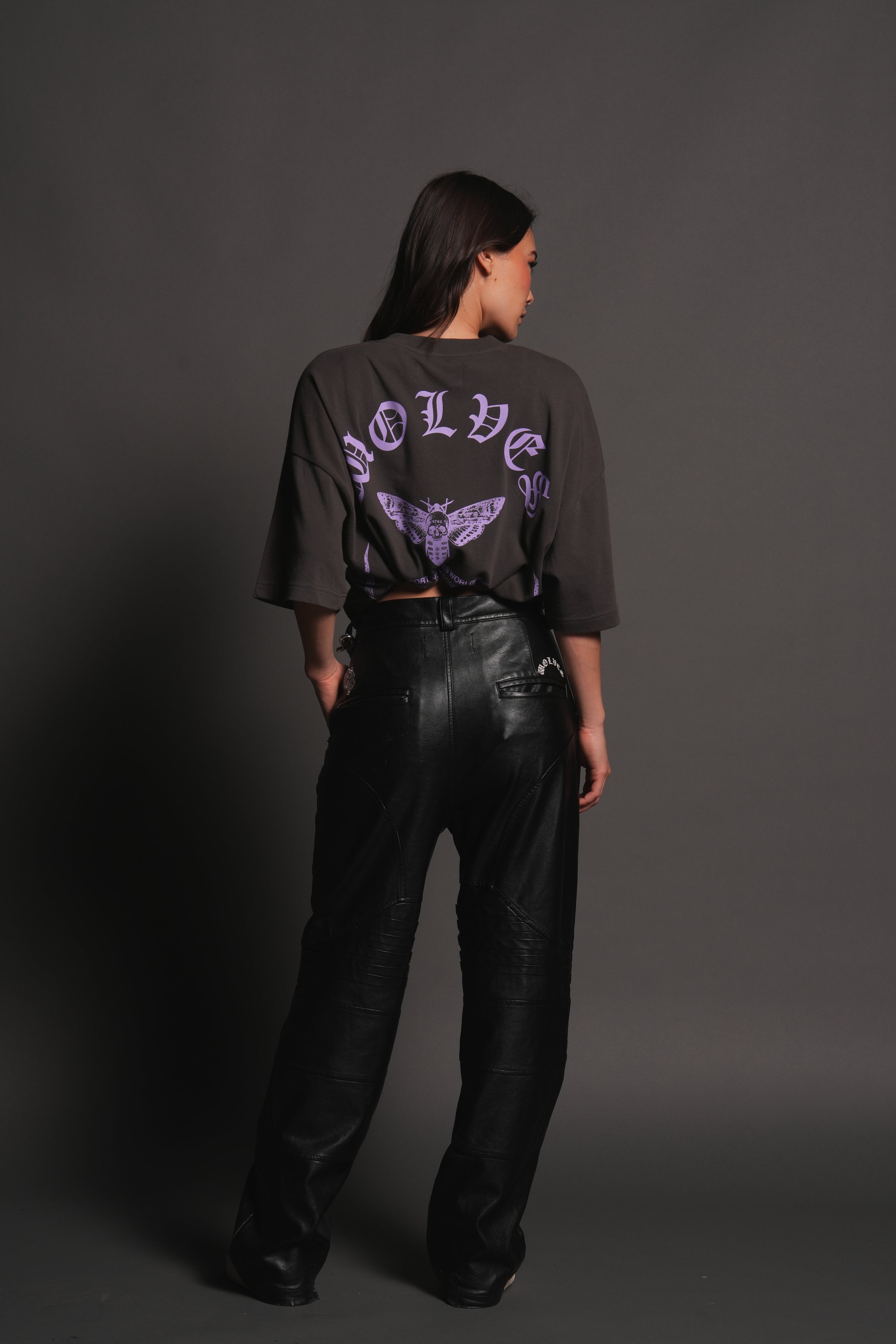Wolves Never Back Down V2 Premium Oversized Tee in Wolf Gray