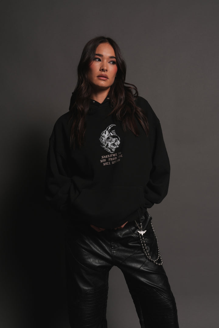 Flame Skull Pierce Hoodie in Black