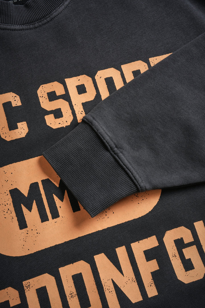 Wolves Forever London Unisex Crewneck in Wolf Gray