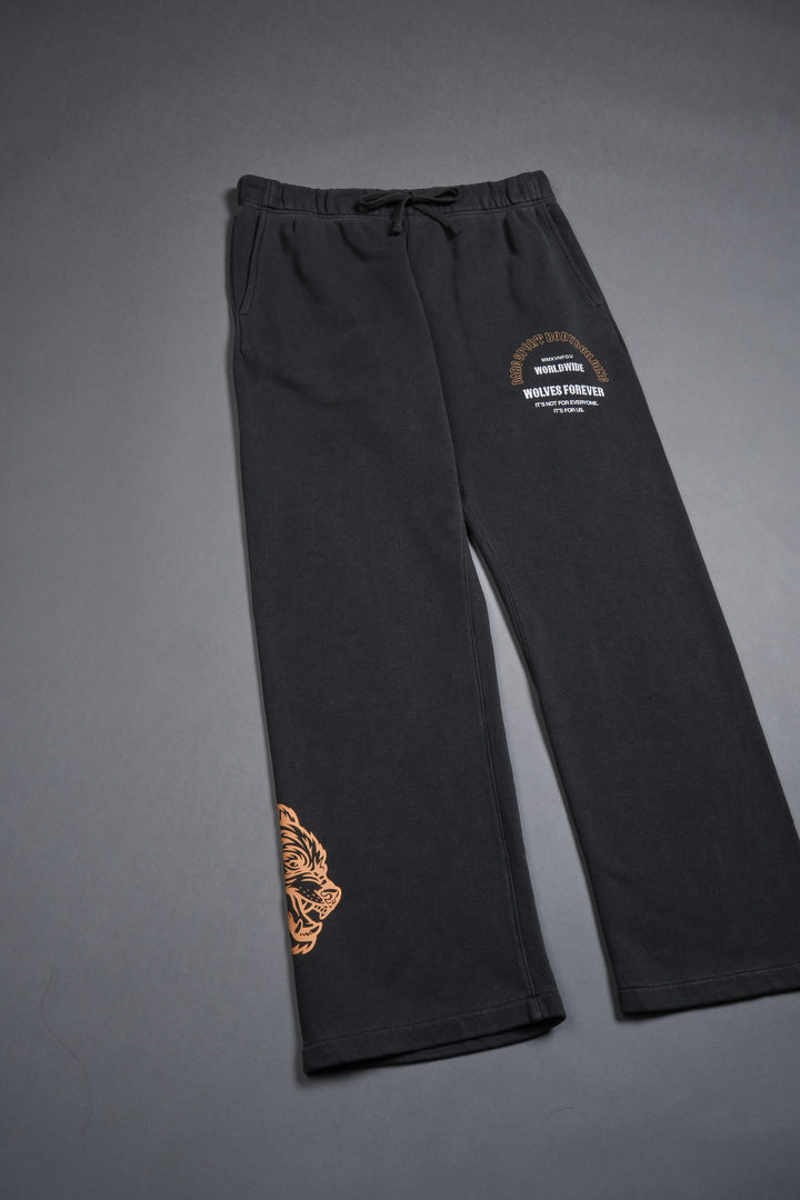 Iron Wolves Bigelow Sweat Pants in Wolf Gray